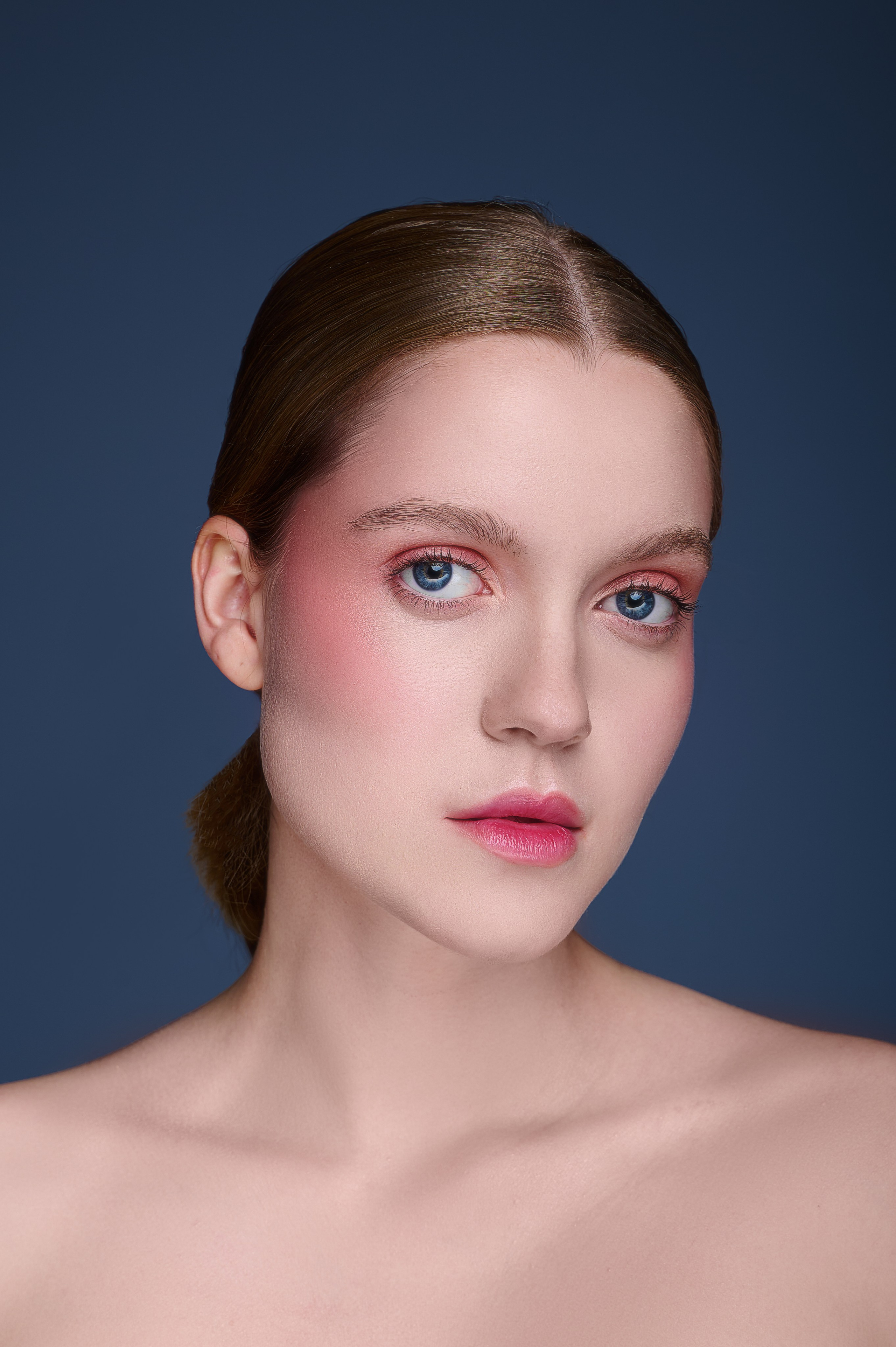 фотосессия для бренда косметики, съемка брендов, съемка каталога, съемка для маркетплейсов, фотограф Минск, фотограф Беларусь, съемка для брендов, косметика Минск, съемка продукта, фотографии продукта, фотографии косметического бренда, косметический бренд, модель для бьюти съемки, бьюти съемка, фотосессия Беларусь, ретушь, бьюти ретушь, ретушер Минск. 