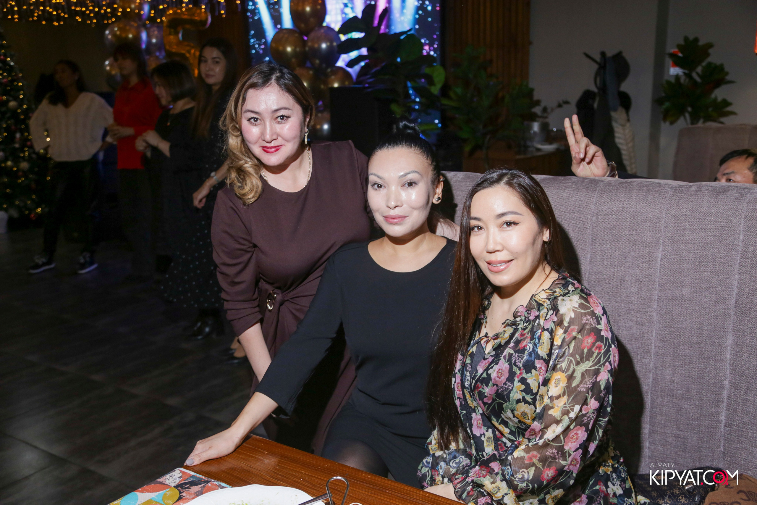 LIFE GRILL CAFE. КИПЯТКОМ АЛМАТЫ! Фотосъемка мероприятий в Алматы