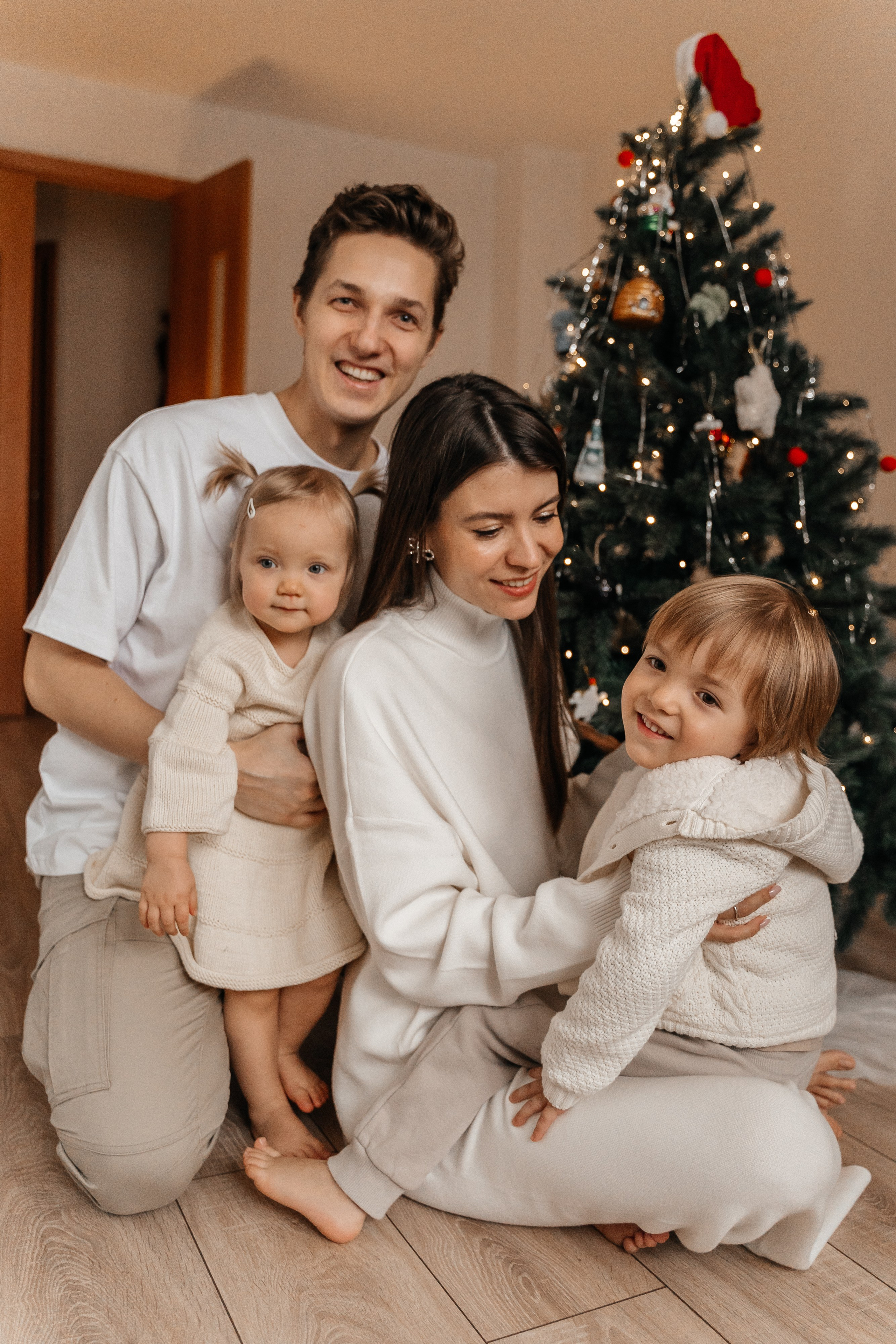 Саша, Женя, Лёва и Марта. Волик Мария