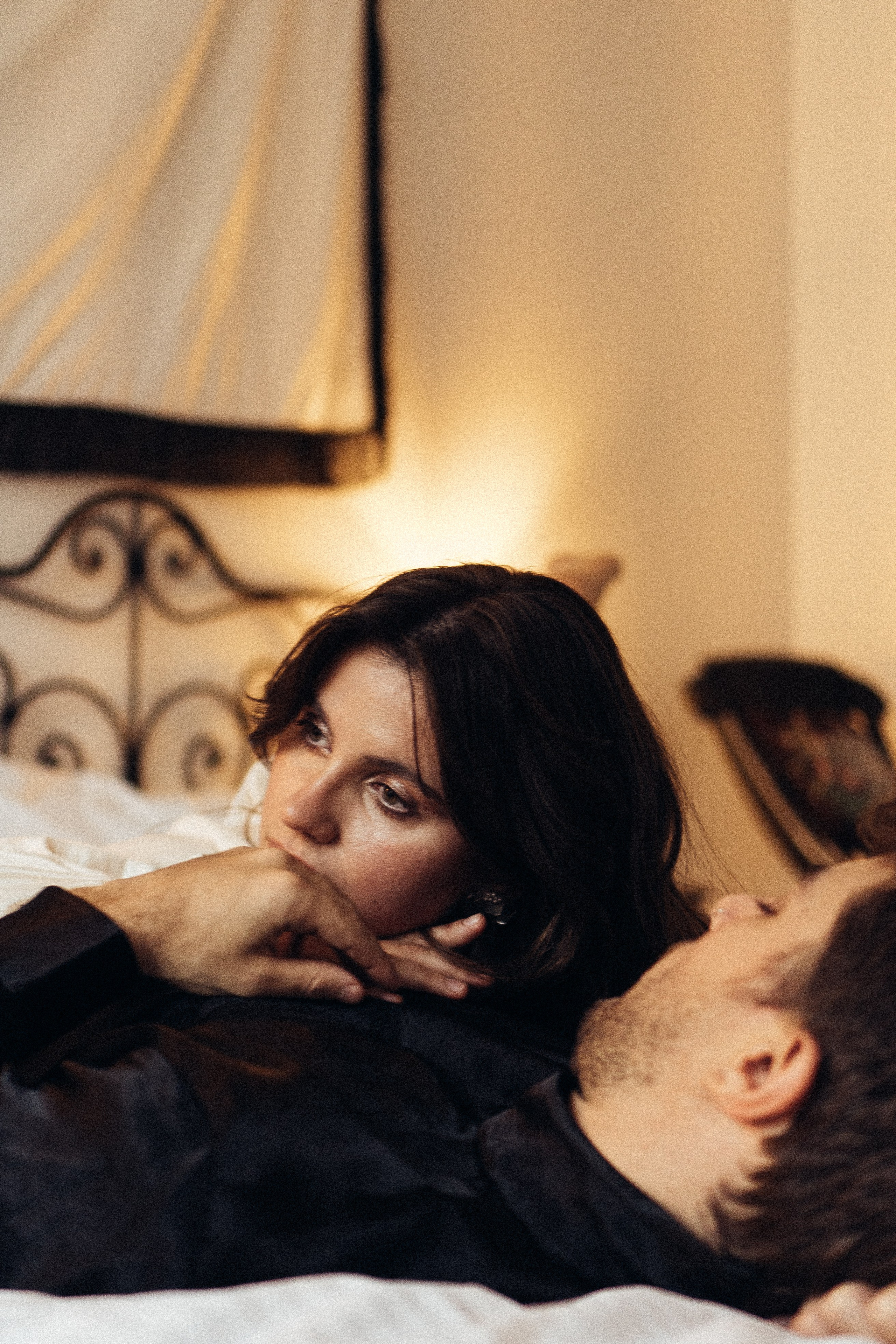 УТРО ЖЕНИХА И НЕВЕСТЫ В ПИТЕРСКОЙ КВАРТИРЕ И СЬЕМКА С СВАДЕБНЫХ ОБРАЗАХ. Профессиональный фотограф, Санкт-Петербург — Виктория Богомолова