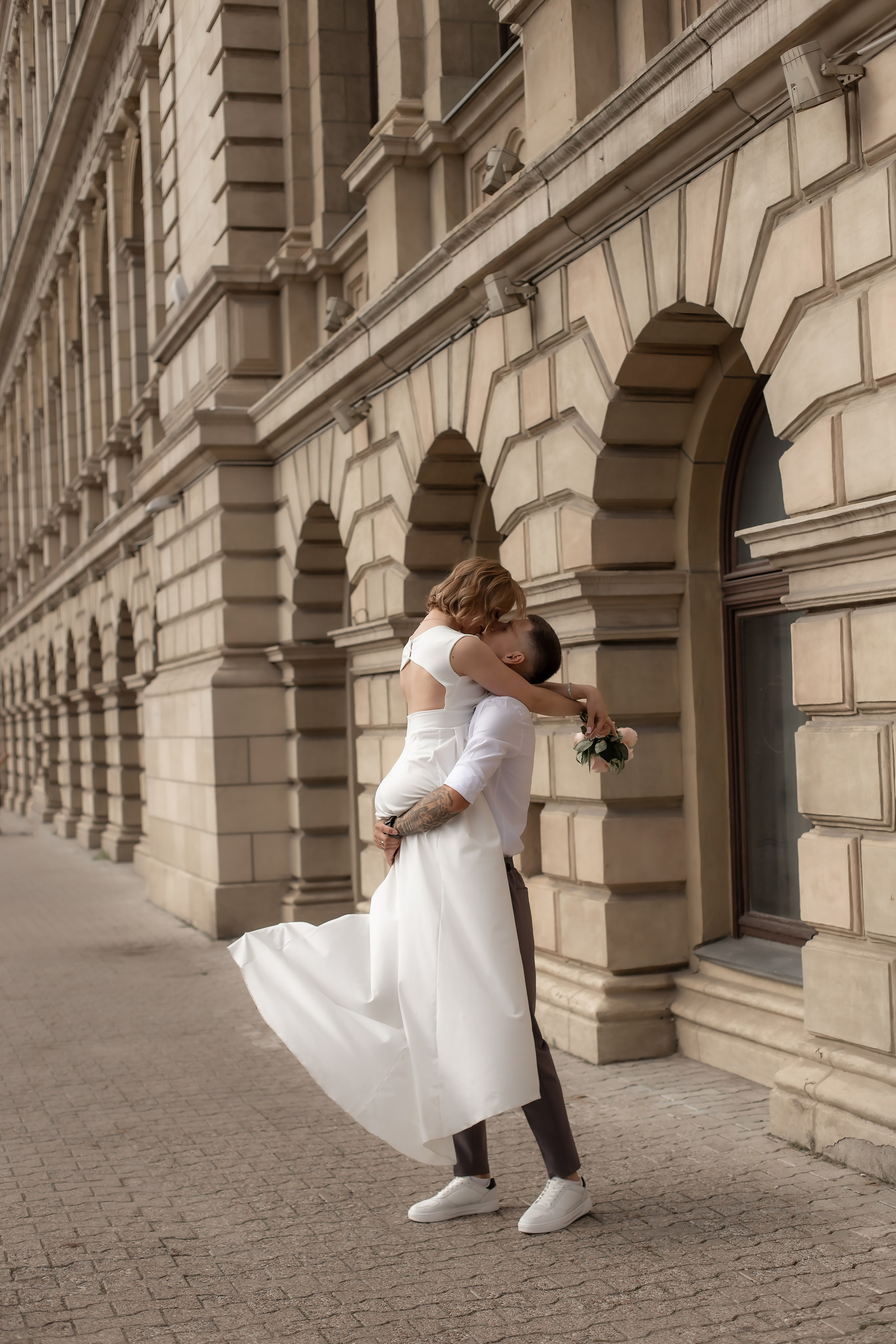 Саша и Вика. Биржевой сквер. Фотограф в Калининграде Решетникова Алина