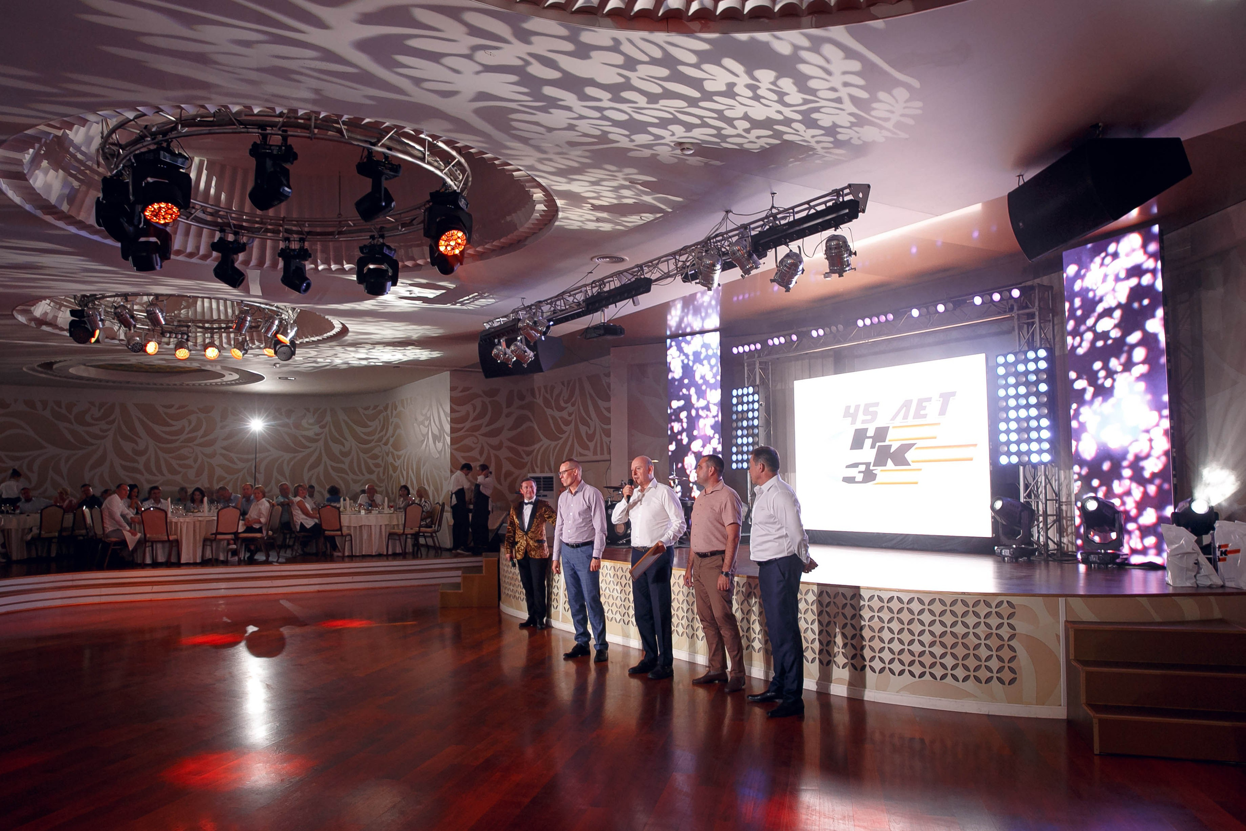 Банкет в ресторане «Волга». Ваш репортажный фотограф Артемий Антонов