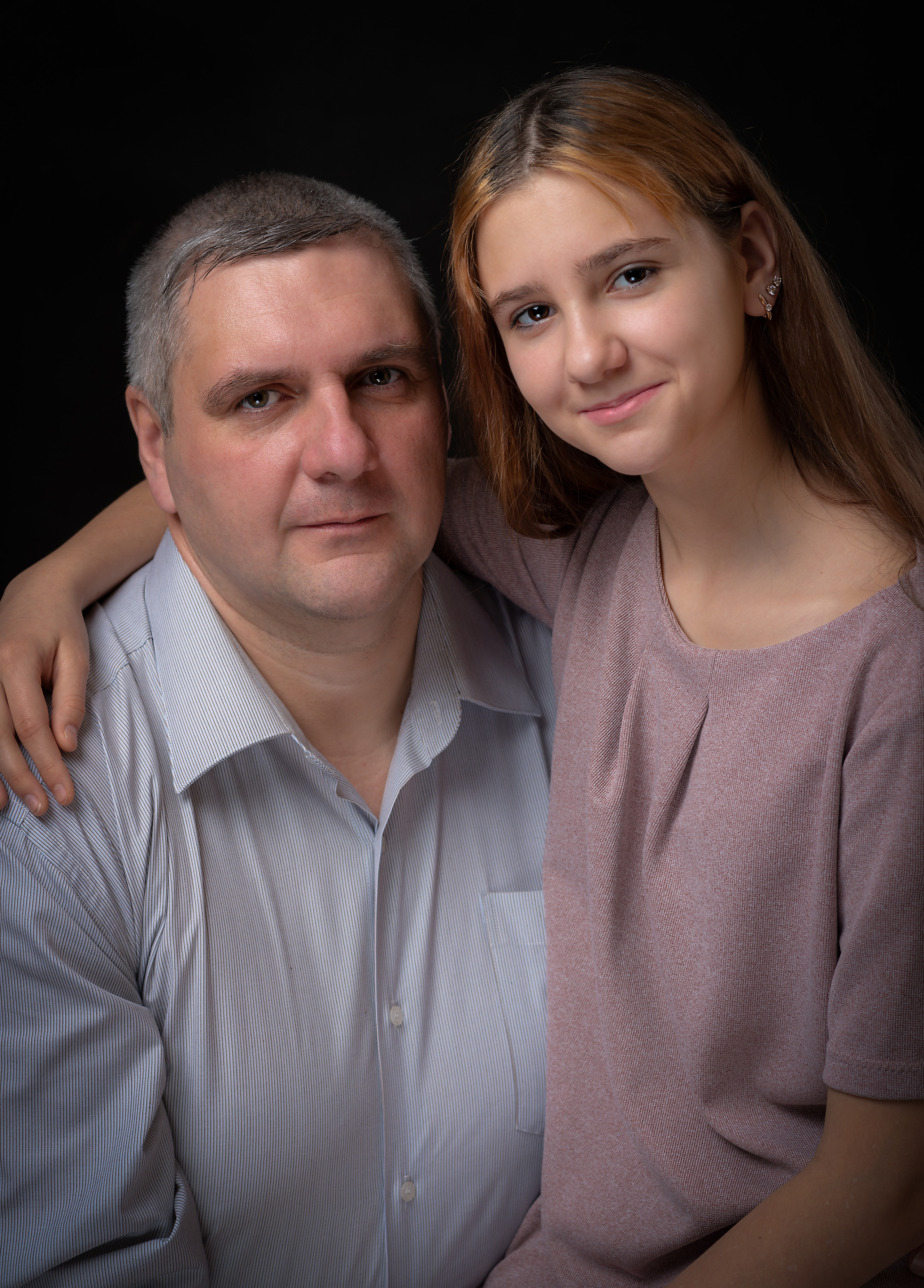 Семейная фотография в студии. Фотограф Орлов Алексей Петрович. Челябинск