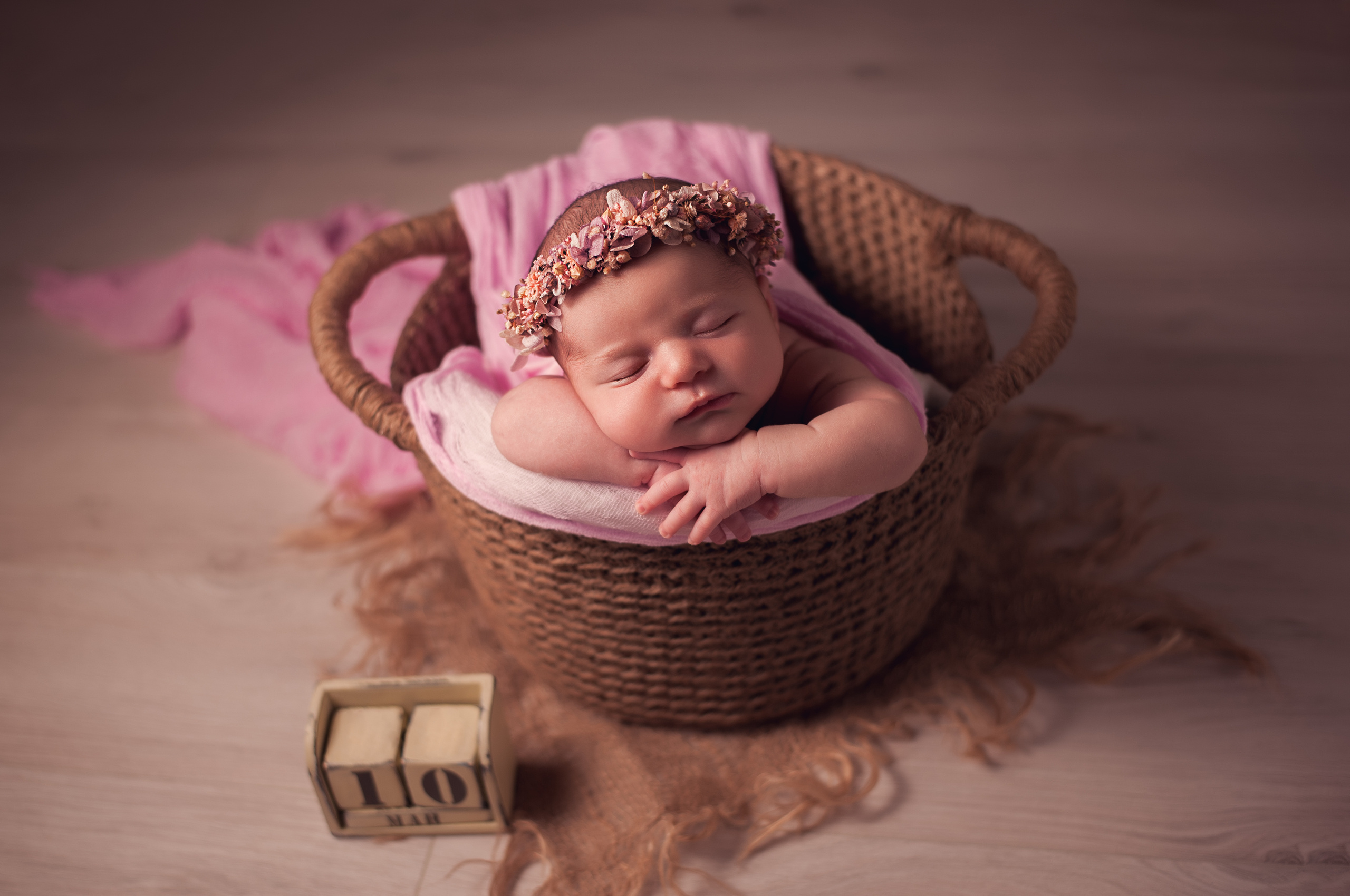 Новорождённые. Фотограф новорождённых в Москве и Московской области