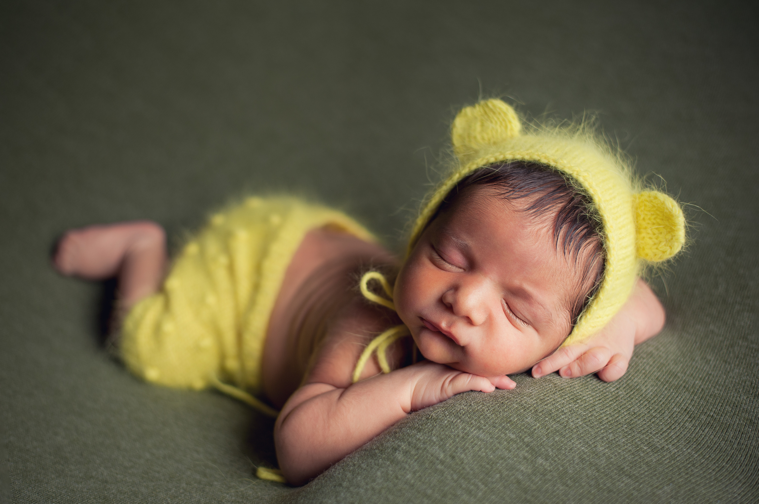Новорождённые. Фотограф новорождённых в Москве и Московской области