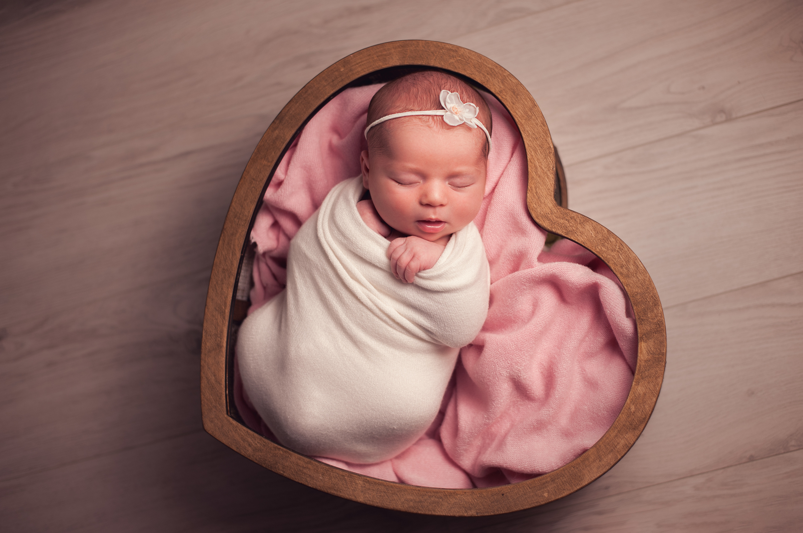 Новорождённые. Фотограф новорождённых в Москве и Московской области