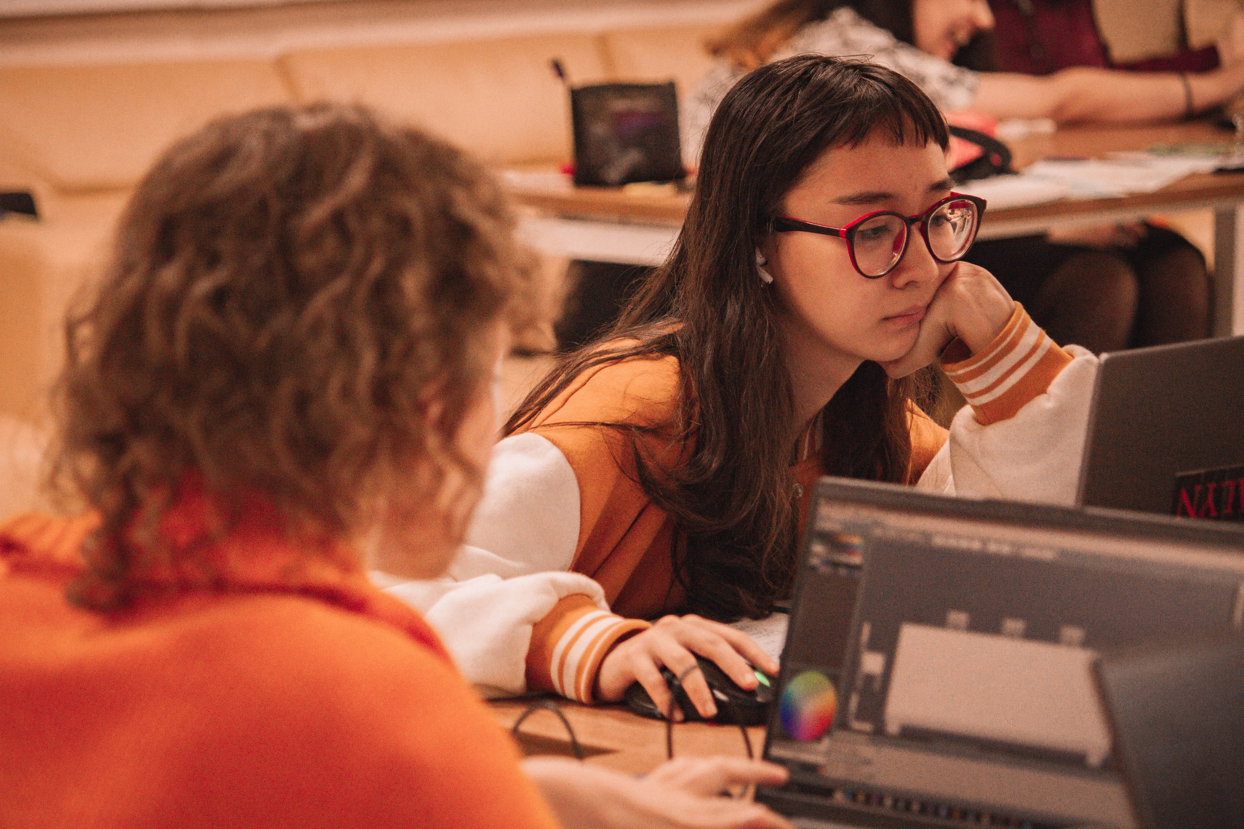 ЖЕНСКИЙ ГЕЙМДЖЕМ — Творческий сбор разработчиц. Создадим шедевр? Виталина и её фотоискусство