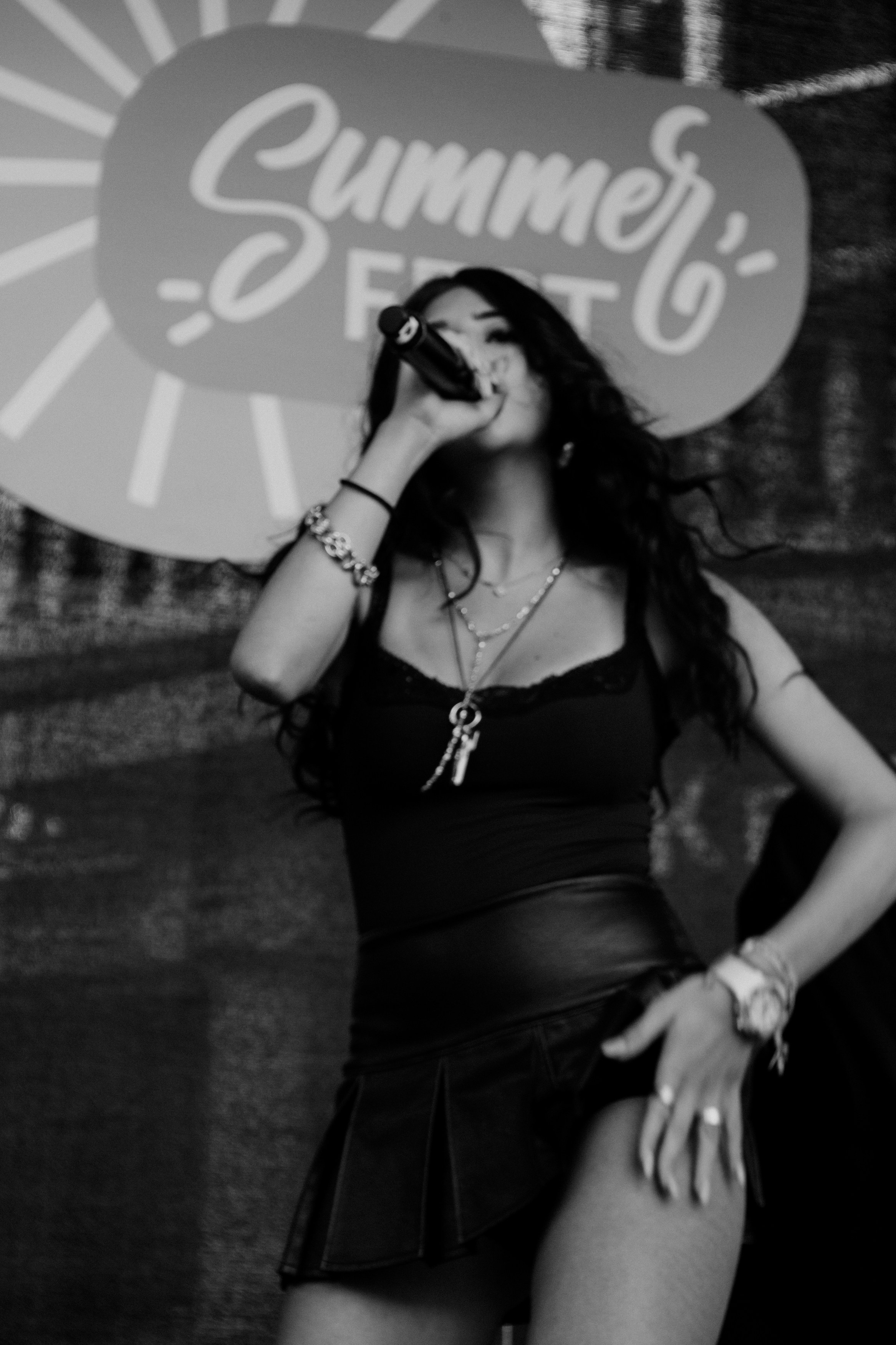 EstateMall SUMMER FEST. Бэкстейдж и репортажный фотограф в Москве Артем Онацко