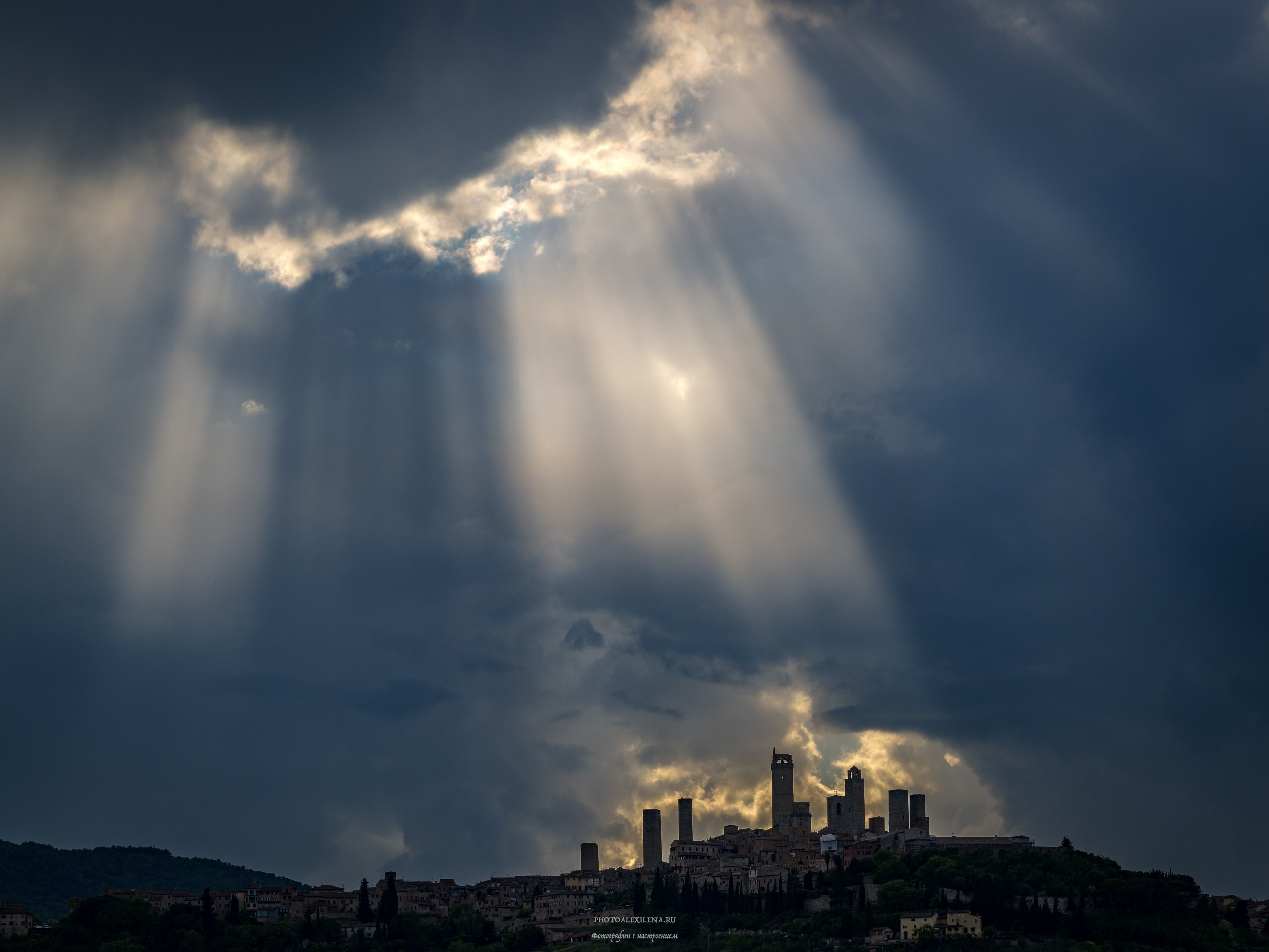 Сиена и Сан-Джиминьяно. Авторские стильные фотокартины