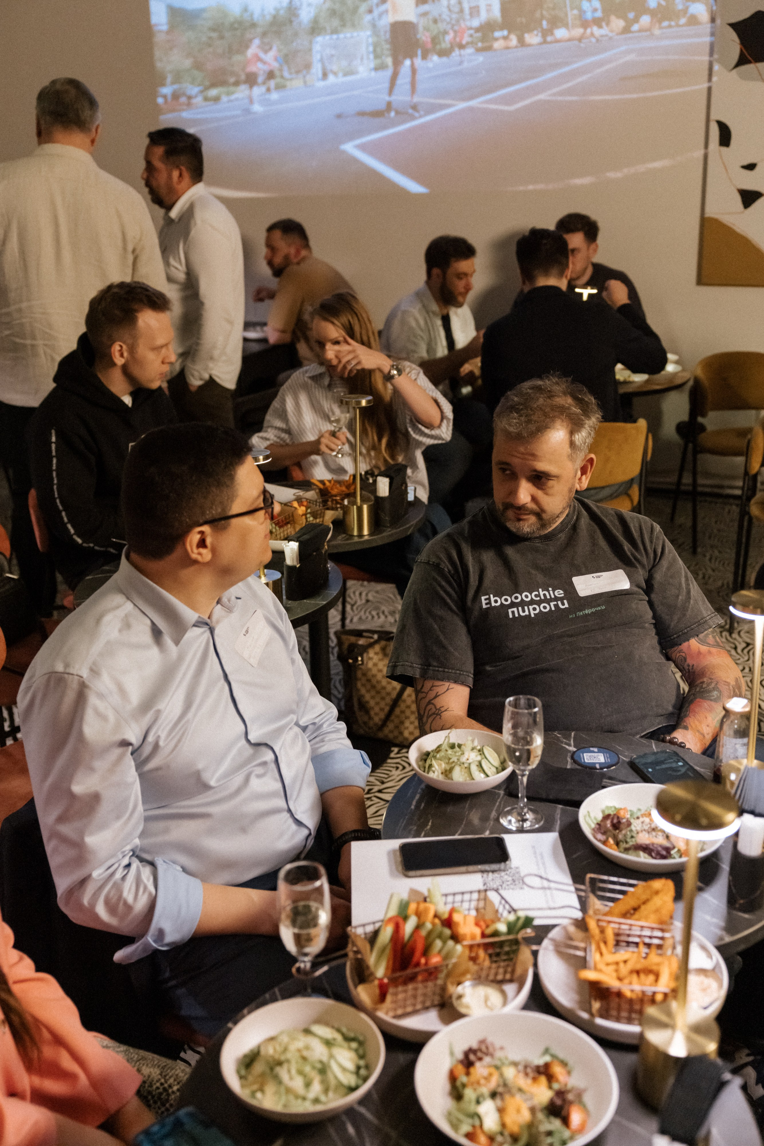 Очень сложные переговоры. South HUB