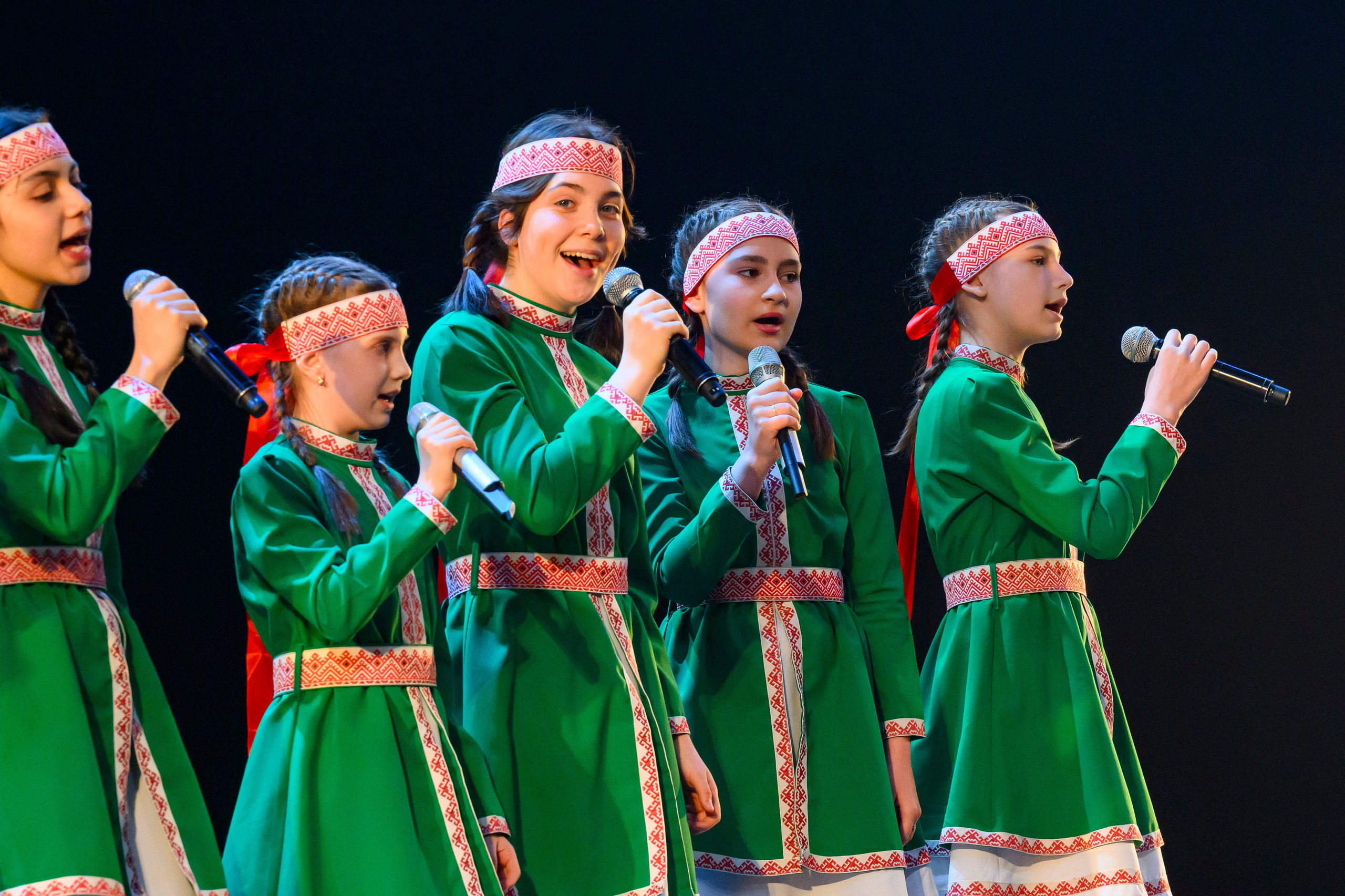 23 апреля, часть 1, БКЗ Октябрьский, г. Санкт-Петербург. Золотое яблочко