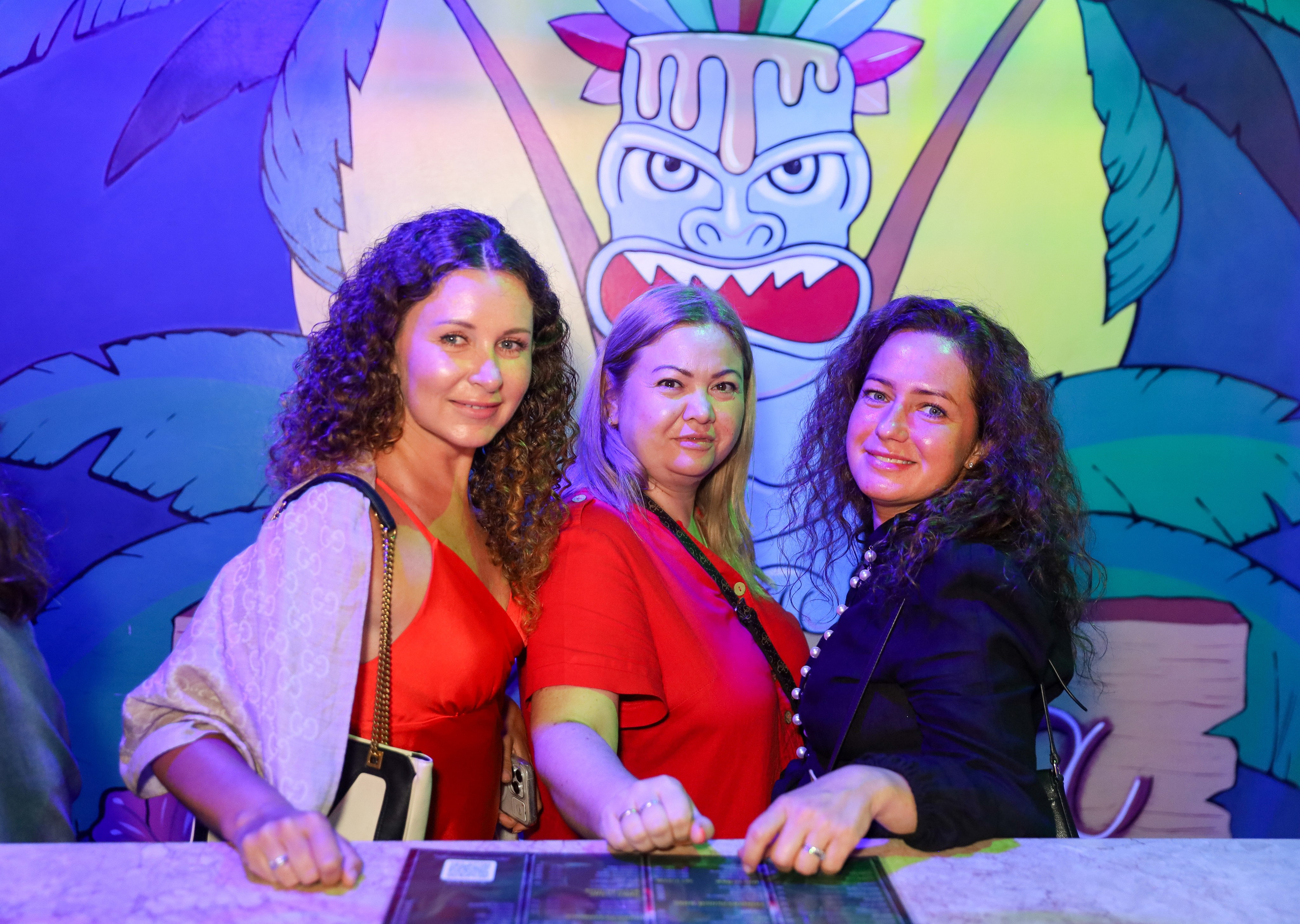 Вечеринки ALOHA BAR. Фотограф мероприятий Ирина Каширина