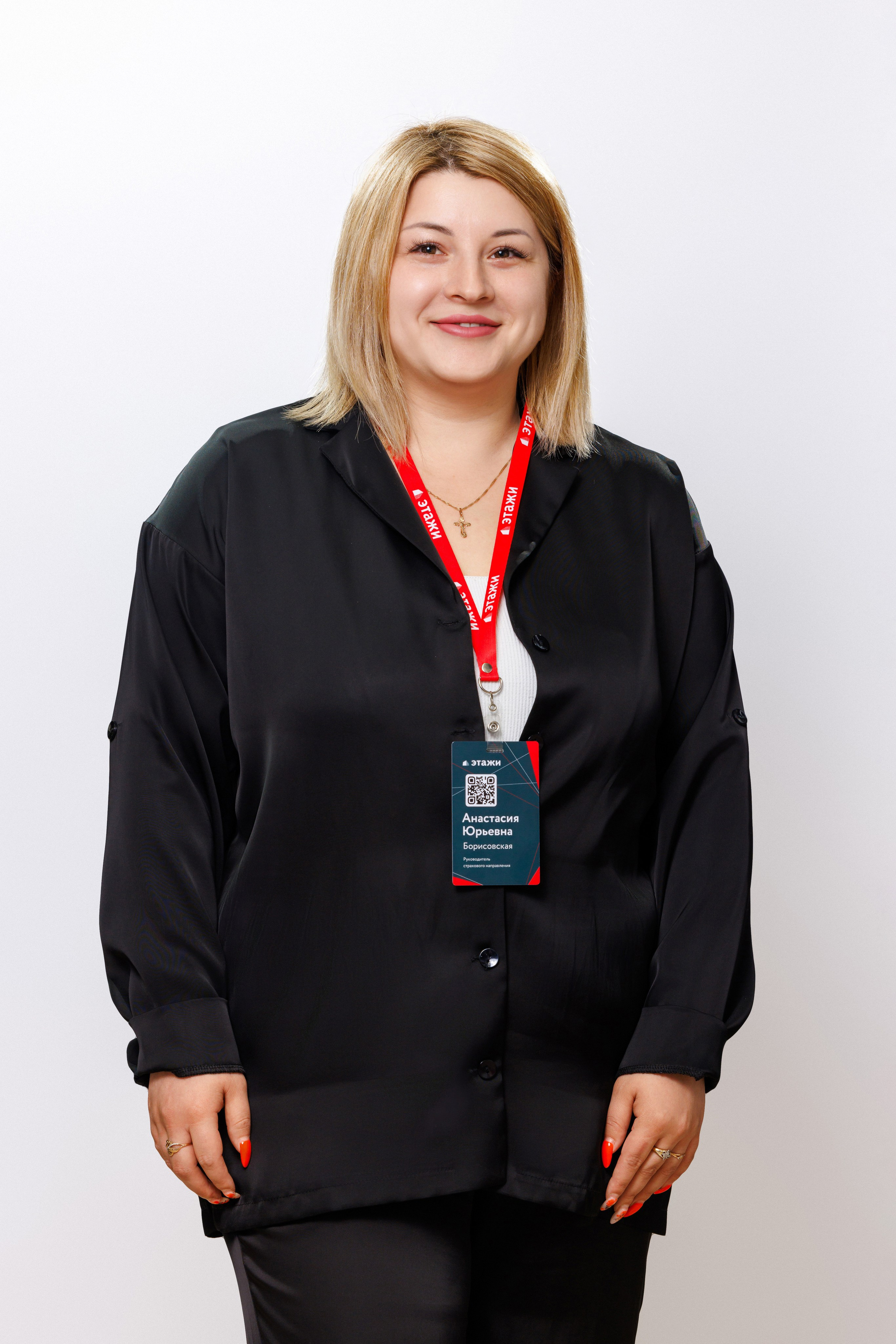 Портреты на белом фоне. Фотограф Виталий Хайлов, Екатеринбург