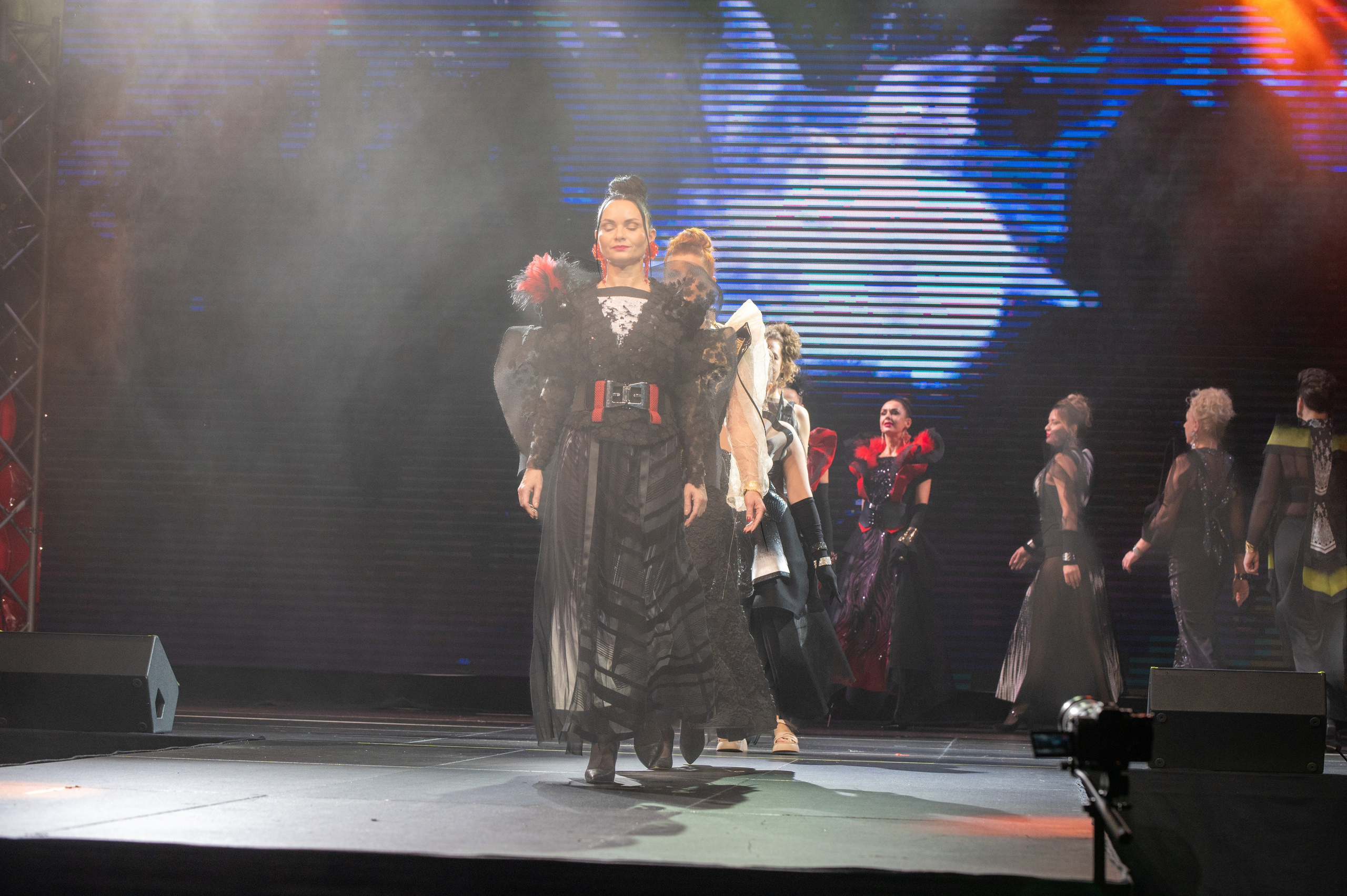 Большая новогодняя тусовка. Фотоуслуги, услуги фотографа, фотографирование важных событий