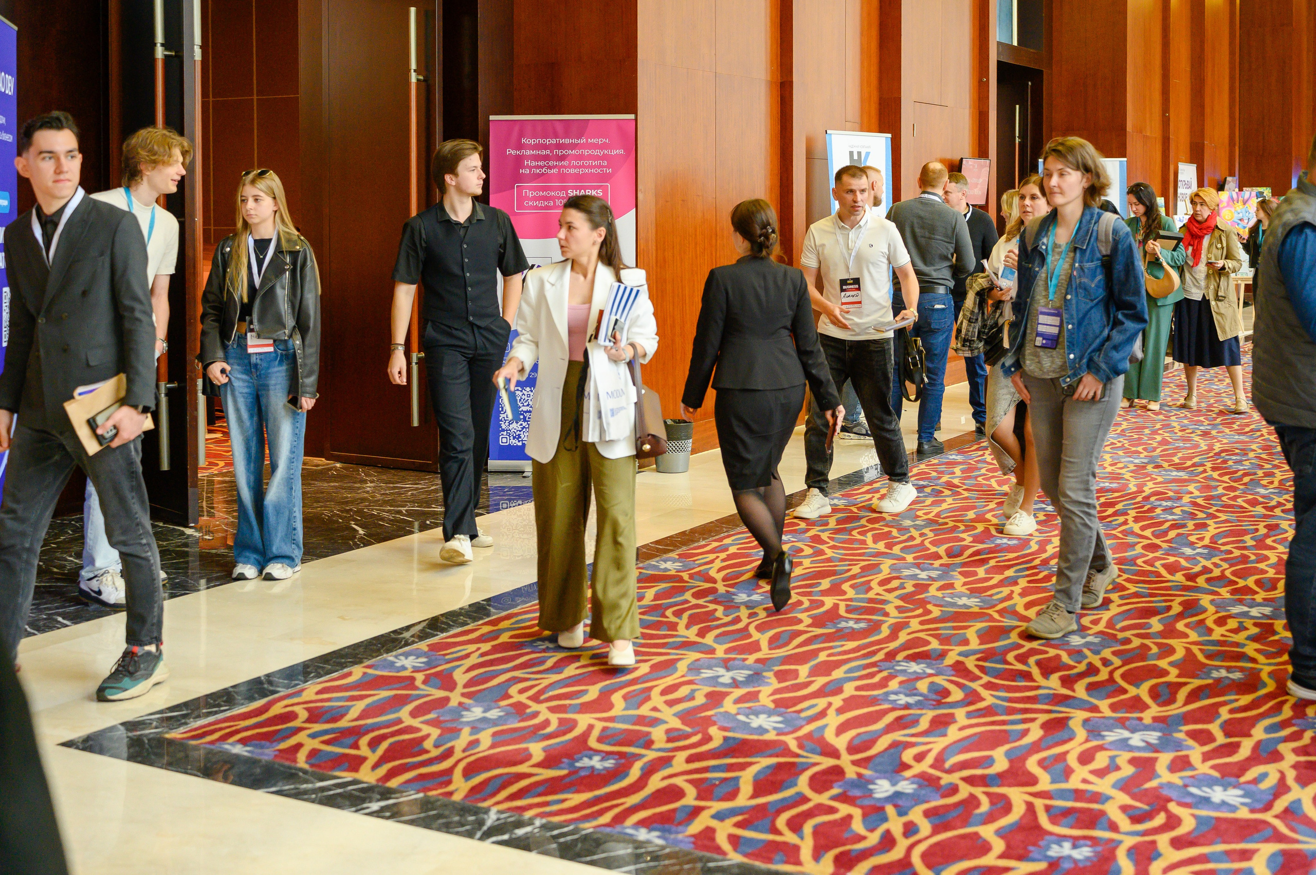 Репортажная съемка с открытия магазина. Фотоуслуги, услуги фотографа, фотографирование важных событий