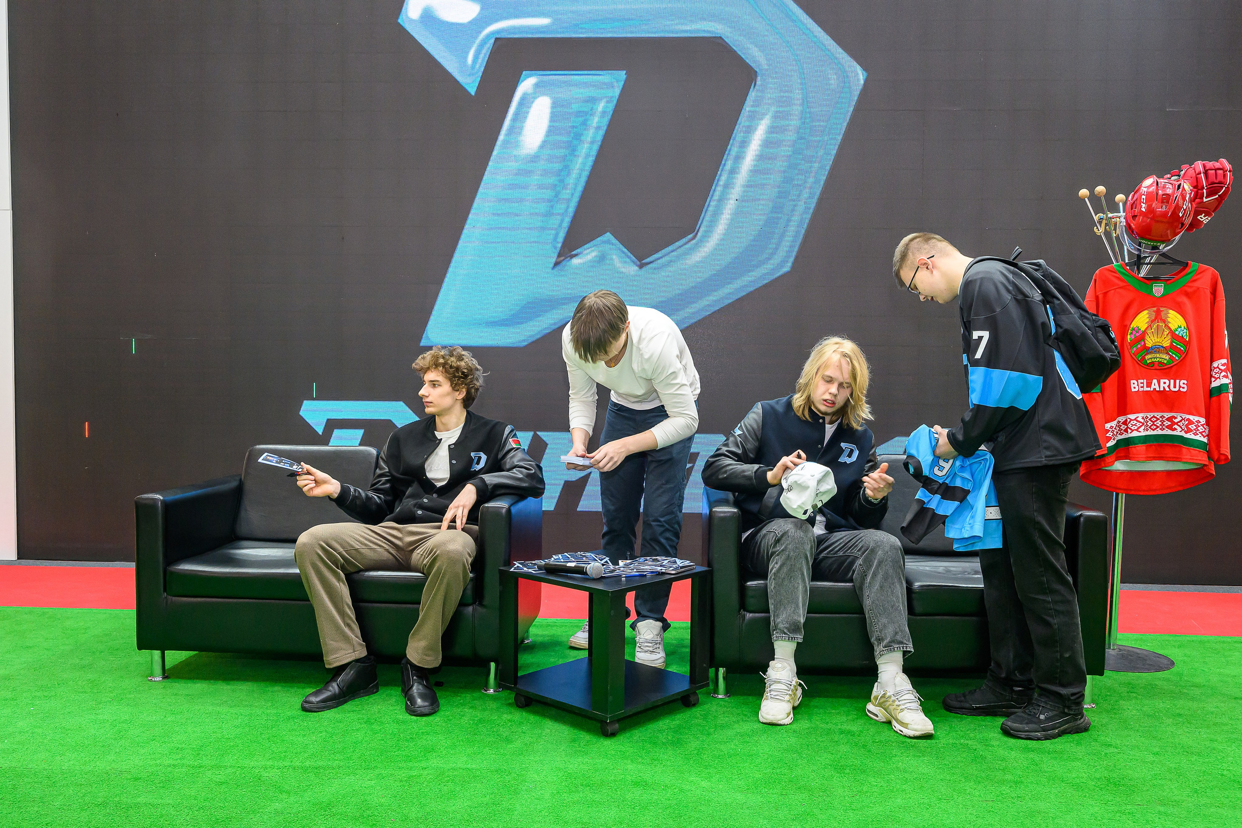 @hcdinamo.by. Фотоуслуги, услуги фотографа, фотографирование важных событий