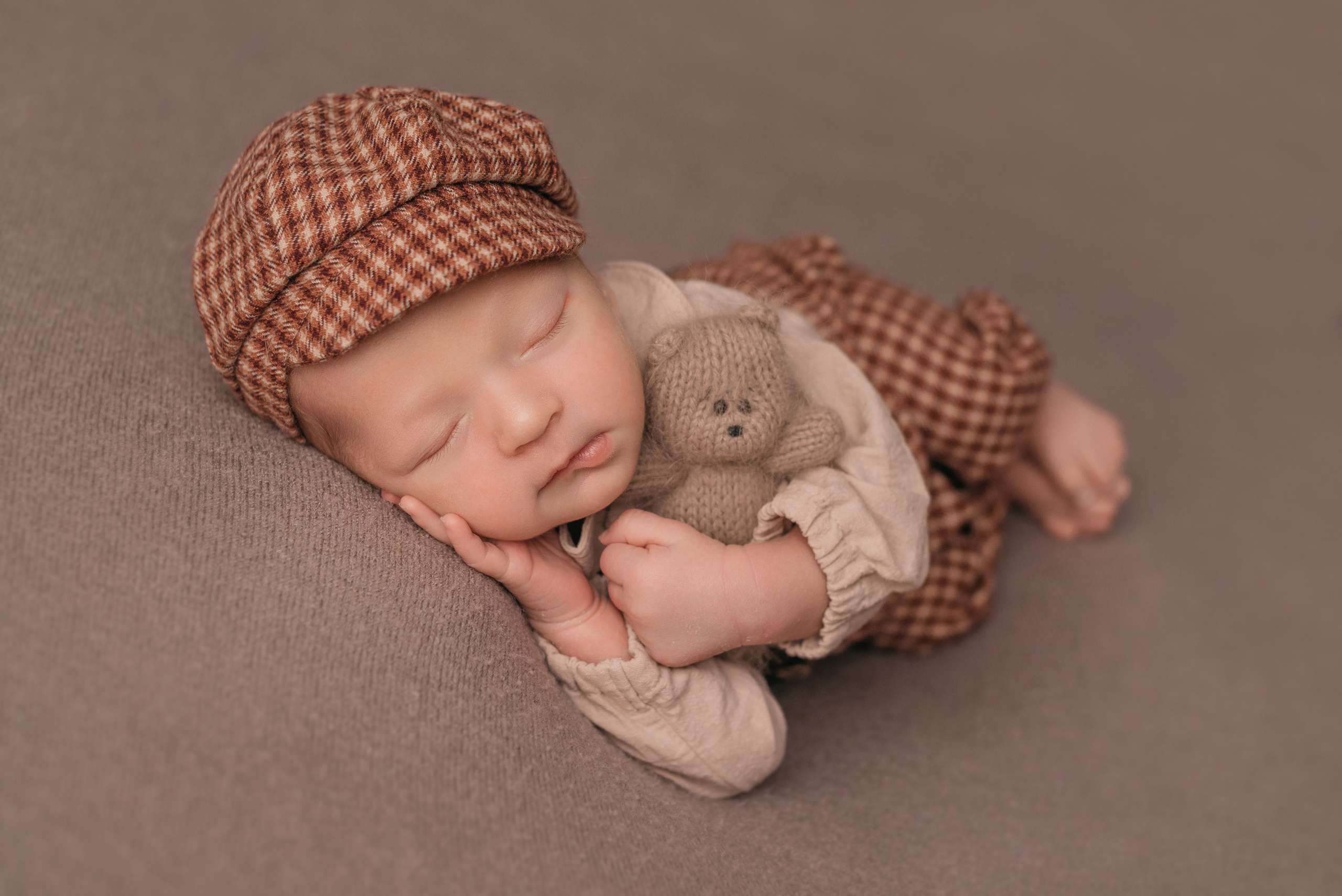 Аким. Фотограф новорожденных Белгород