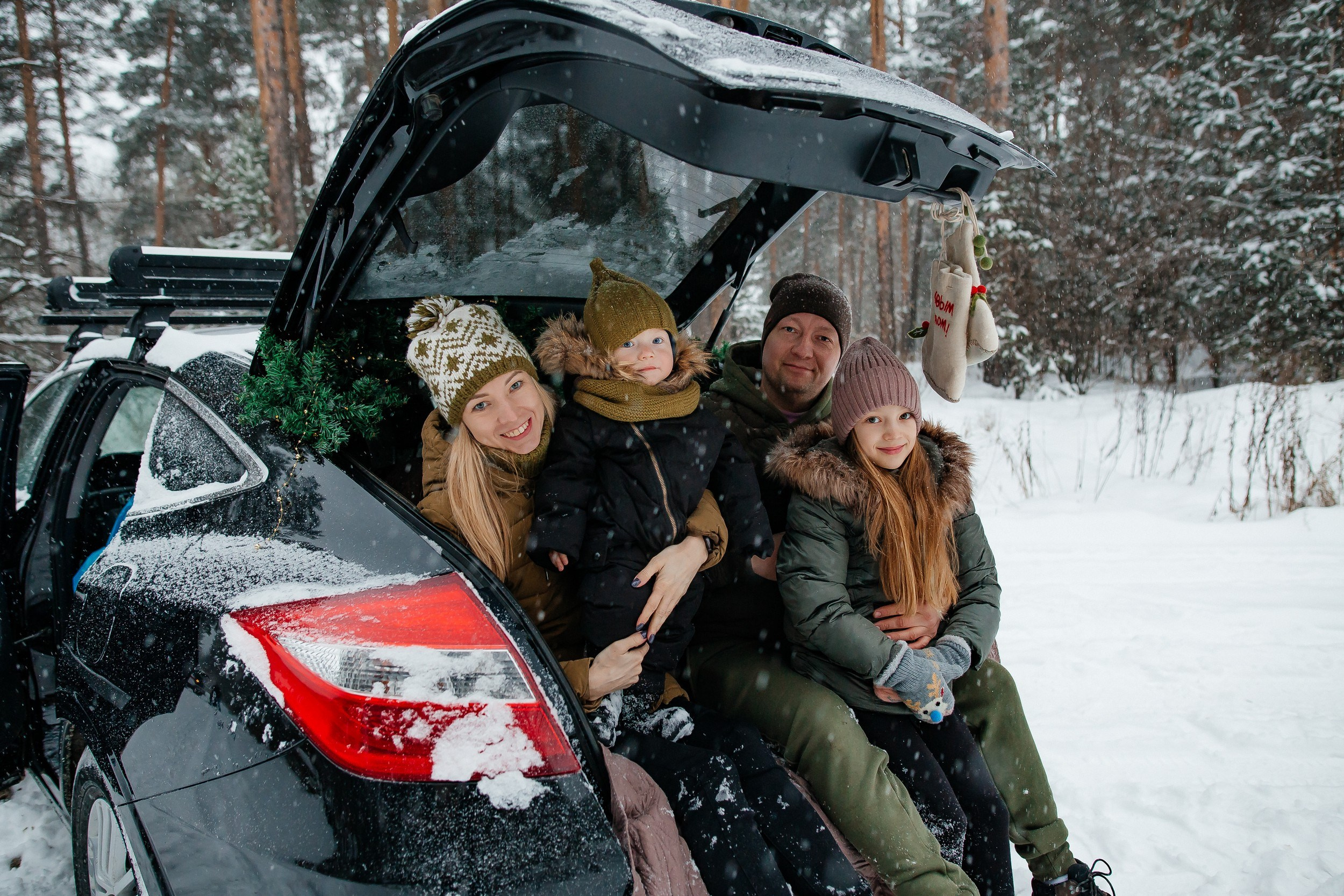 Домашние кадры — самые ценные. Свадебный фотограф Пермь
