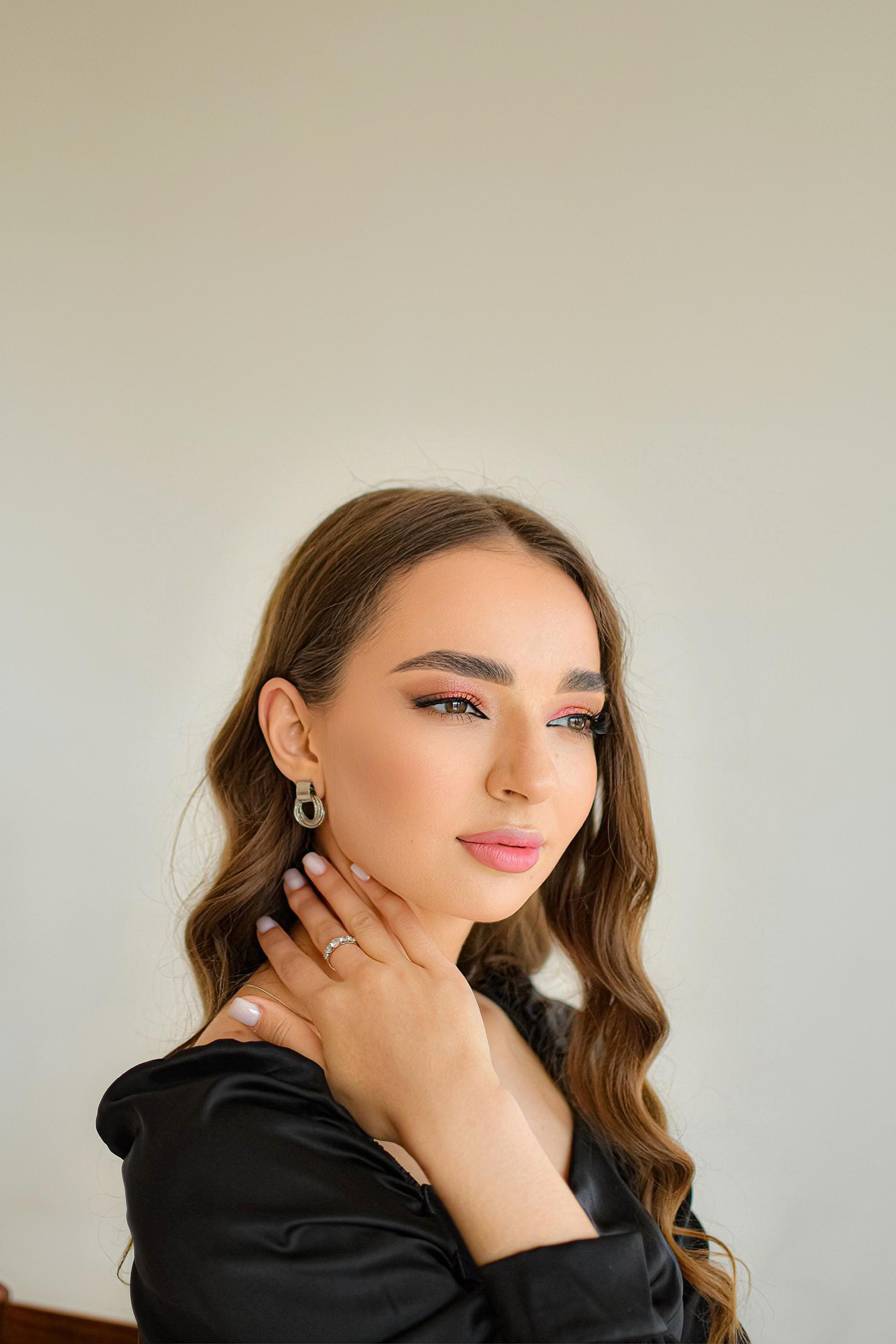 O L Y A. Photokarish