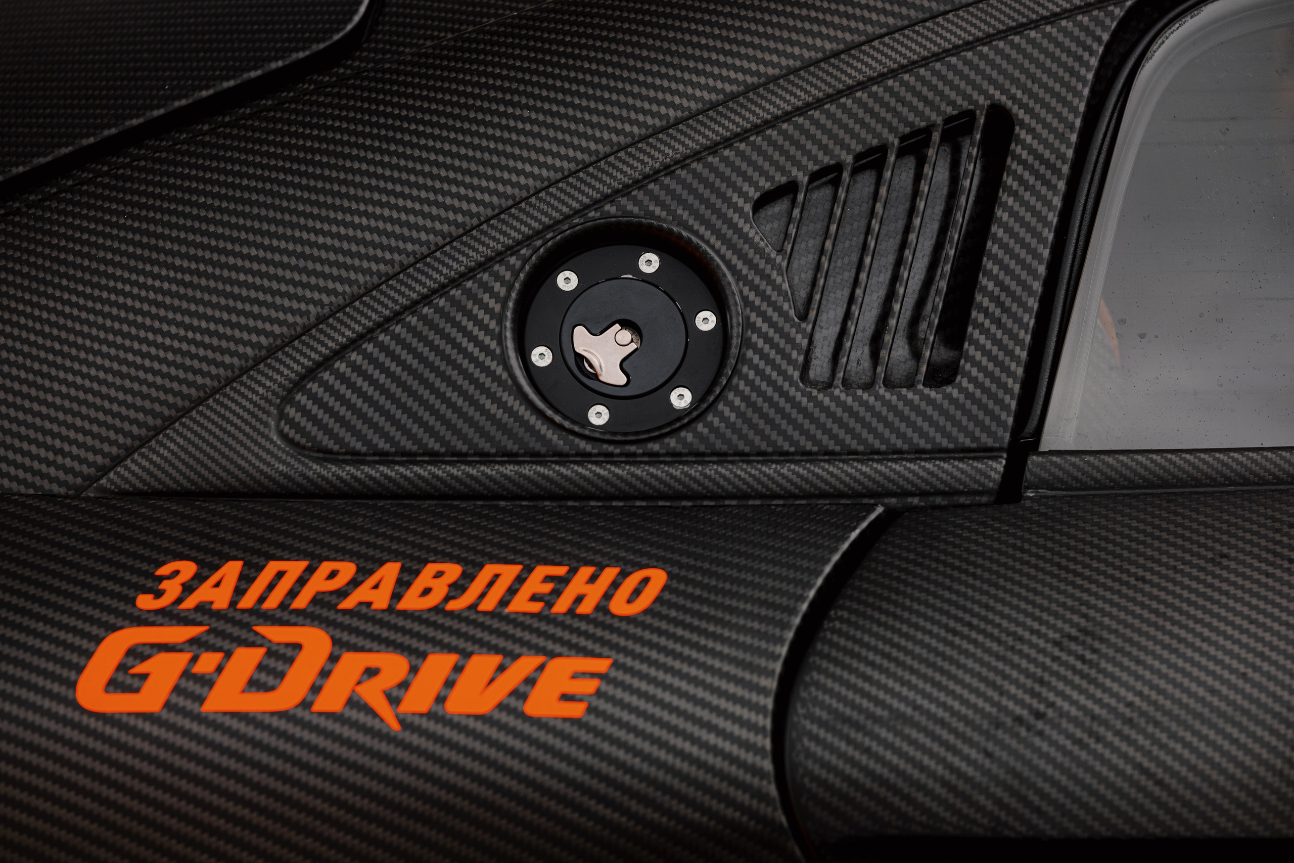 российский суперкар ROSSA Роман Русинов  фотограф Антон Медведев iCoguar Moscow Raceway 24 ЧАСА ДУБАЯ 24h dubai 2025