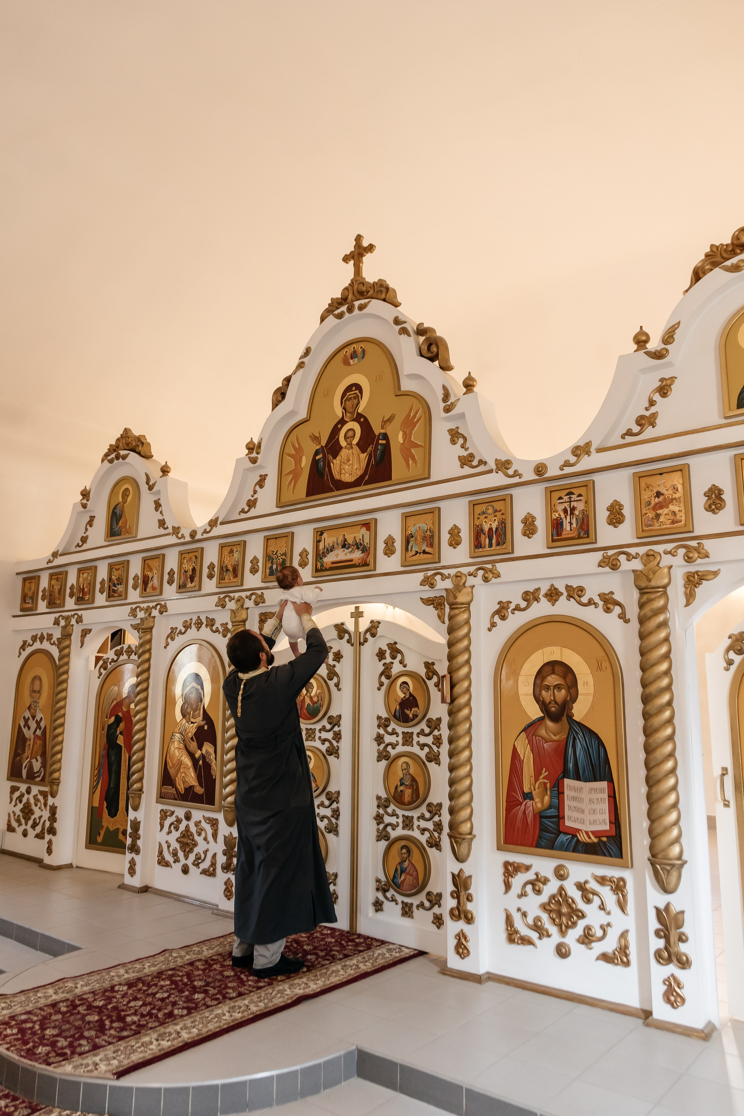 Крещение Дамира. Семейный фотограф Минск Усова Ольга