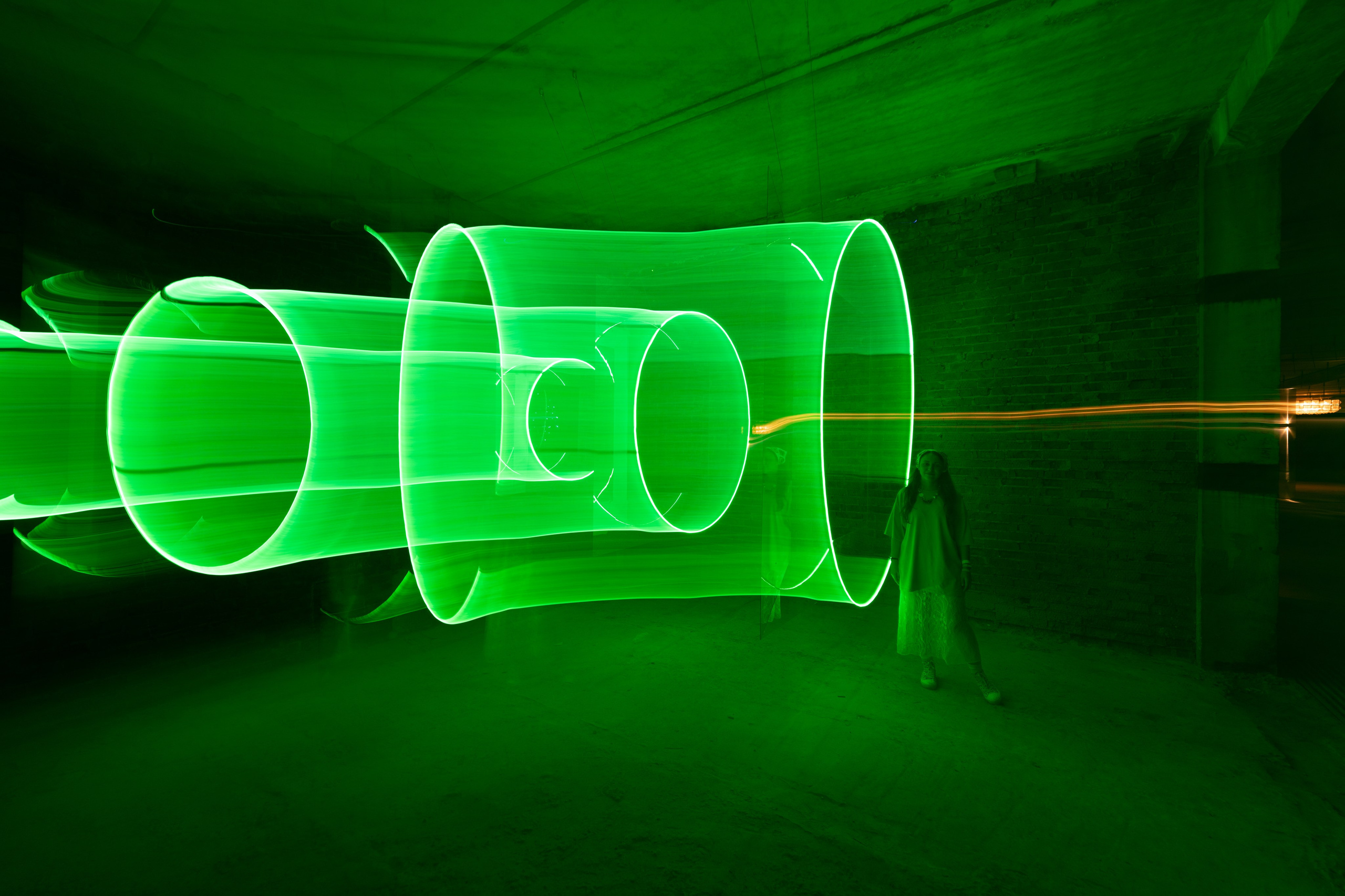 Outline 2024. @tomrus: Рустам Шагиморданов — фотограф