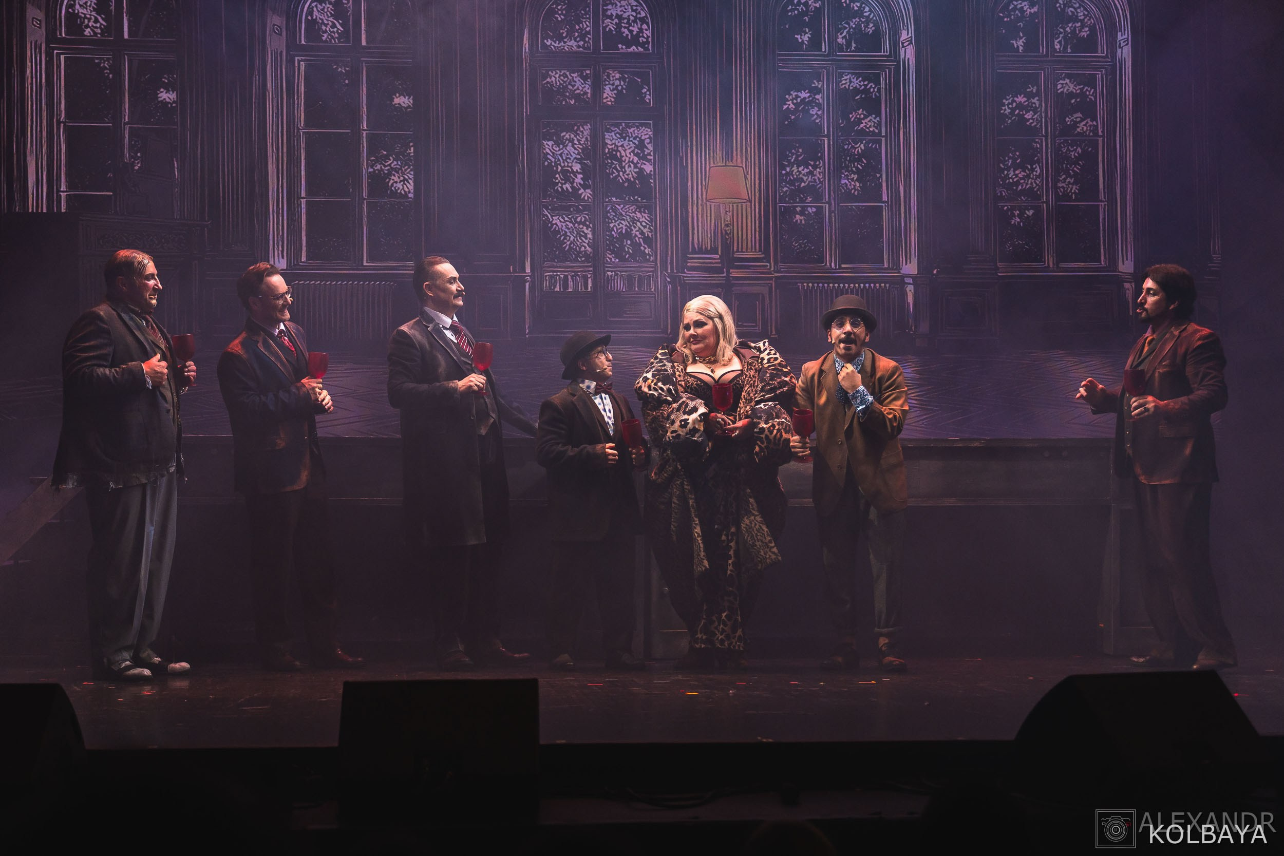 Фотографии со спектакля «Однажды в городе N». Концертный и театральный репортажный фотограф в Москве Александр Колбая