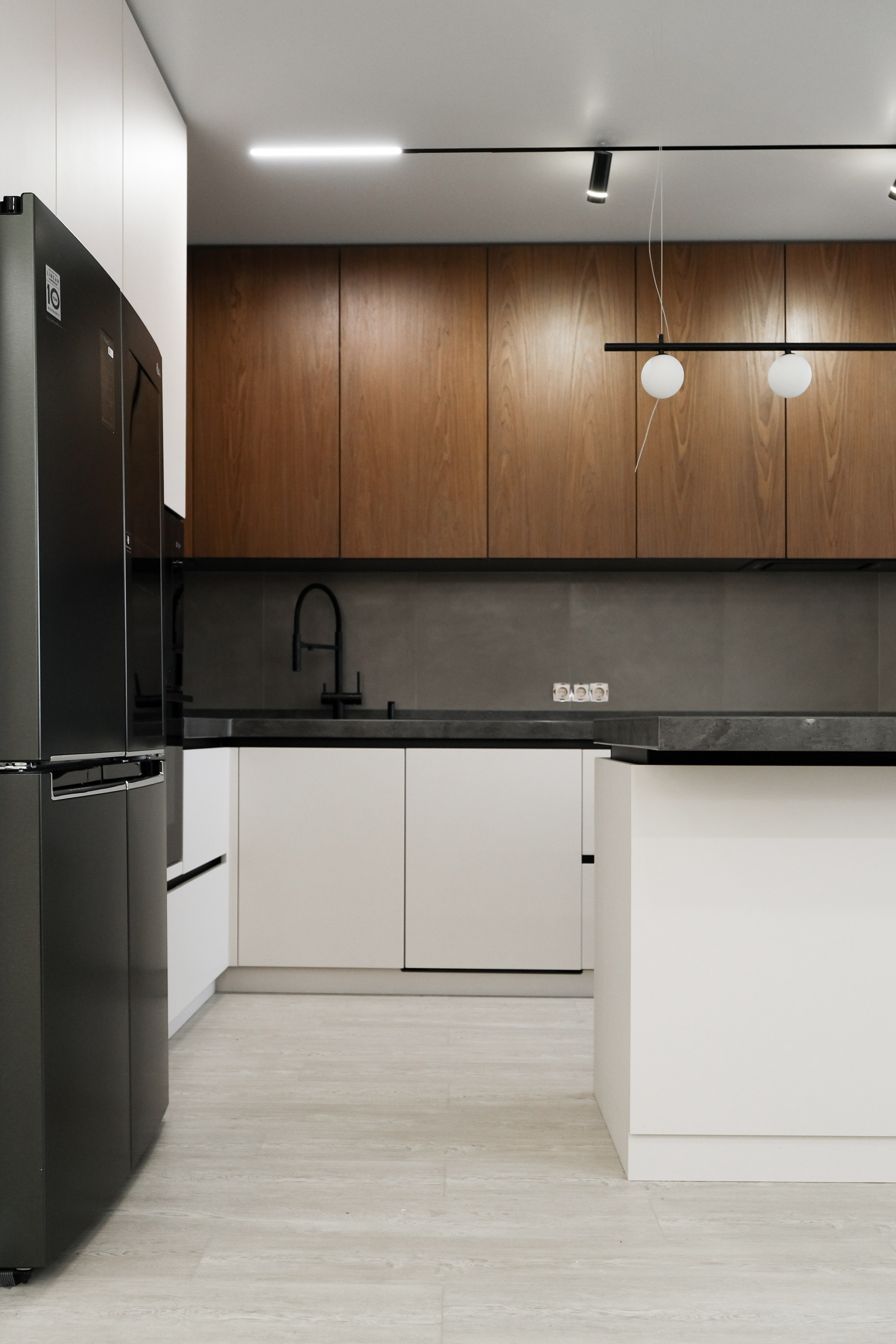 Мебель на заказ Томск по дизайн проекту. Кухни Шкафы | ГУДРУМ. ГУДРУМ — Мебель на заказ в Томске | Кухни | Шкафы | Стулья и Столы