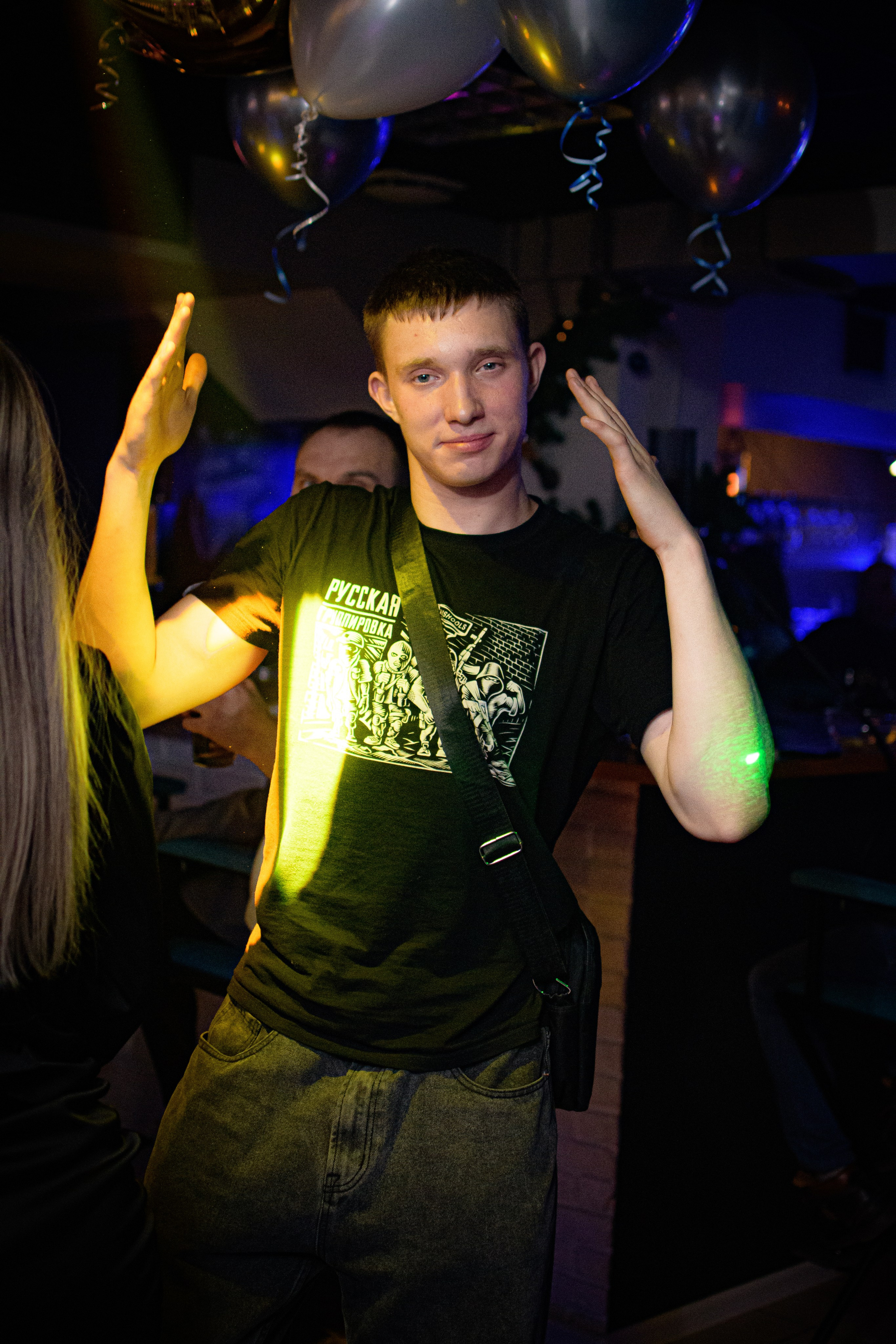 HOLLYWOOD / 6 YEARS. Photokarish