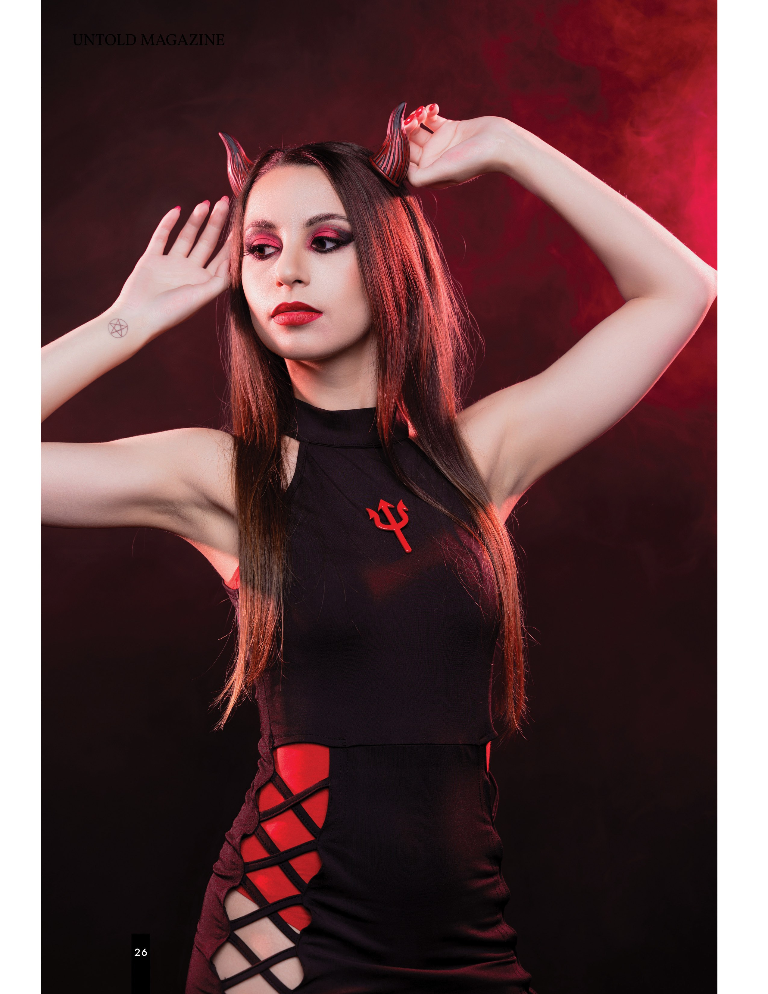 UNTOLD HOLIDAY ISSUE. Фотограф в Омске Елизавета Кириллова