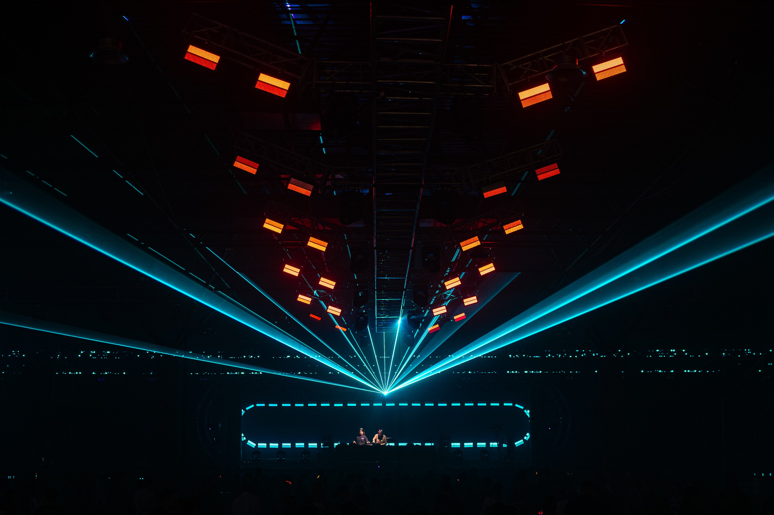 PAUL VAN DYK / 2024. OOPS