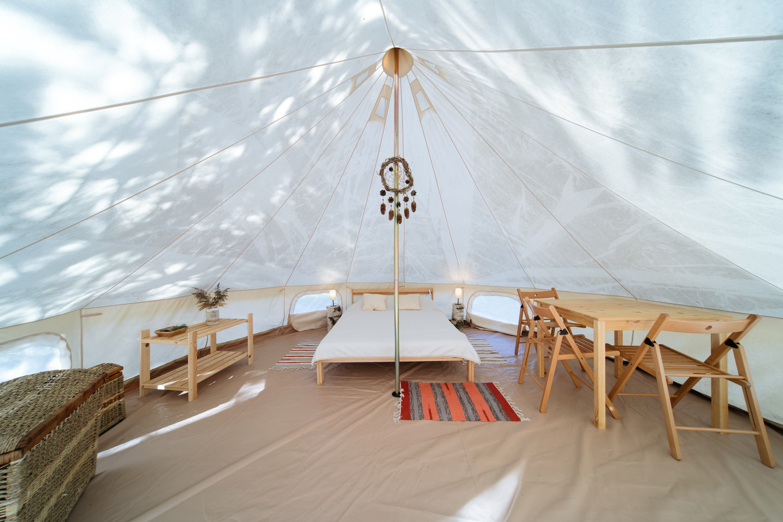 Глэмпинг «Ручьи» Пржевальское. Фотограф на Эльбрусе • Роман Шатхин