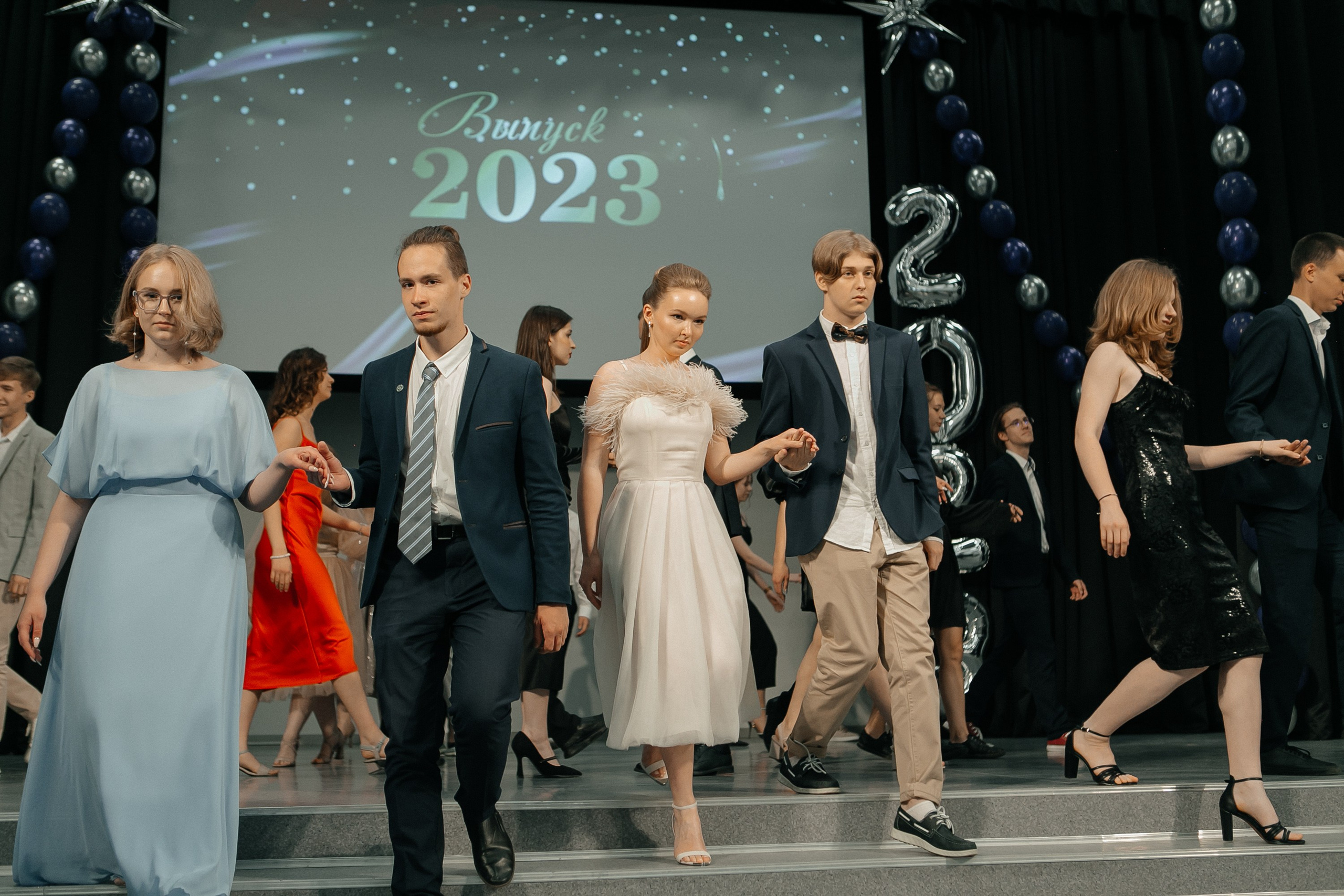 Гимназия 17. 2. Выпускной альбом