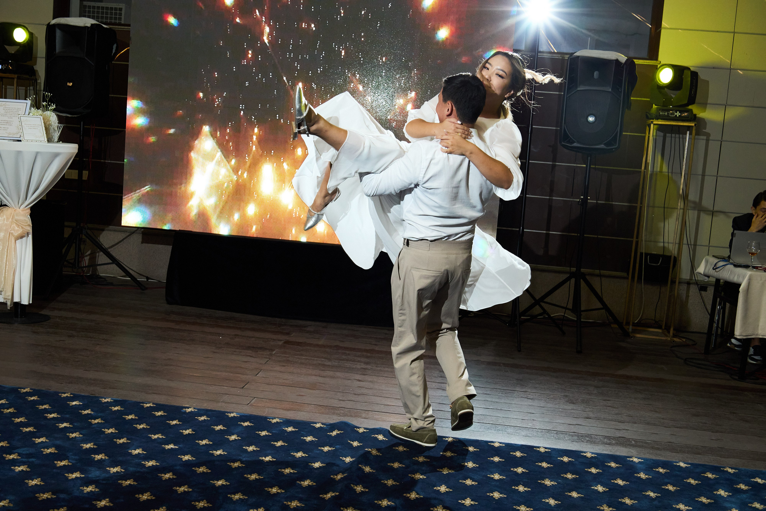 Свадебный фотограф Алматы, фотограф мероприятий Алматы, индивидуальная сьемка, парная сьемка, портретная сьемка