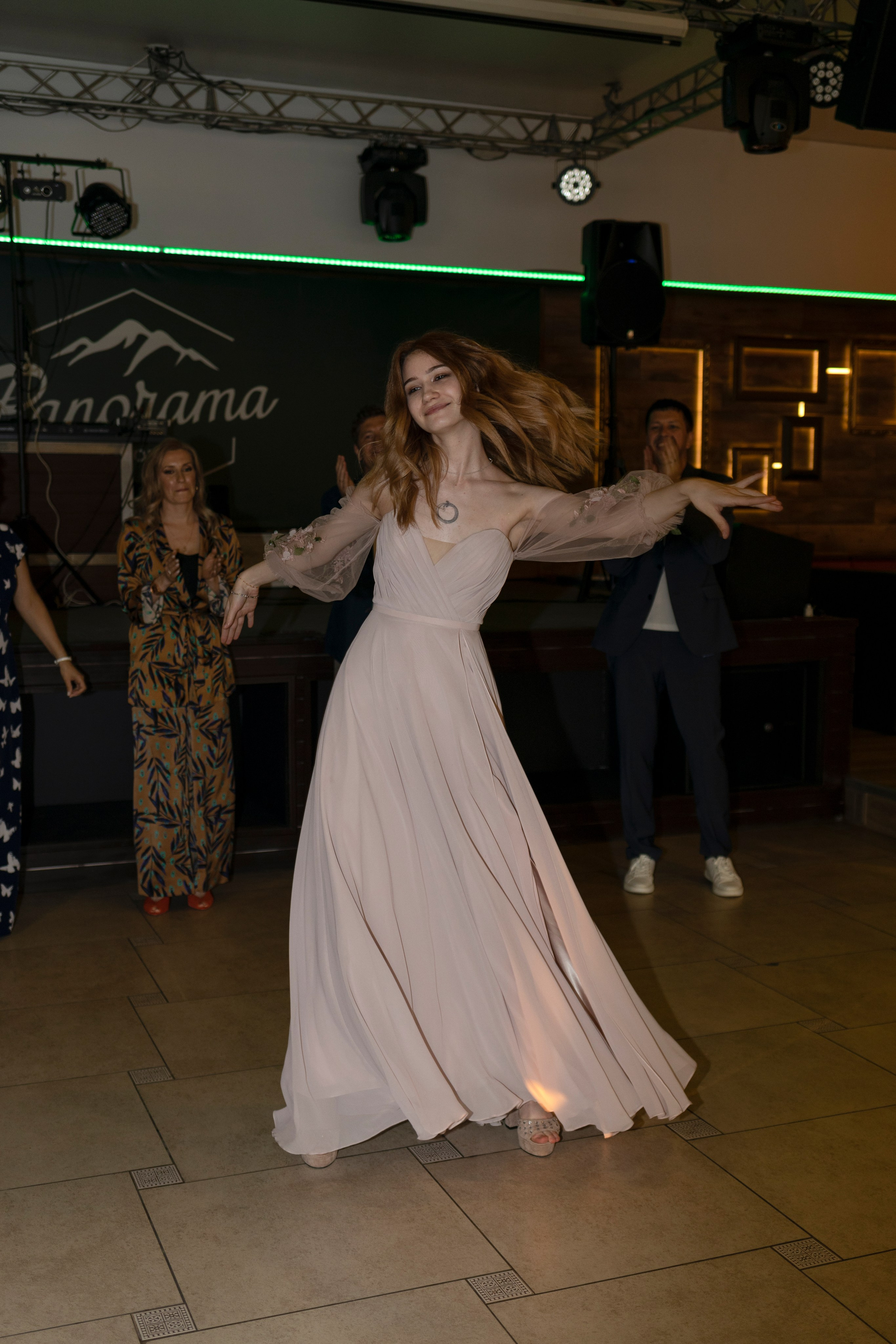 Репортаж свадебного вечера. Свадебный фотограф Александра Попова