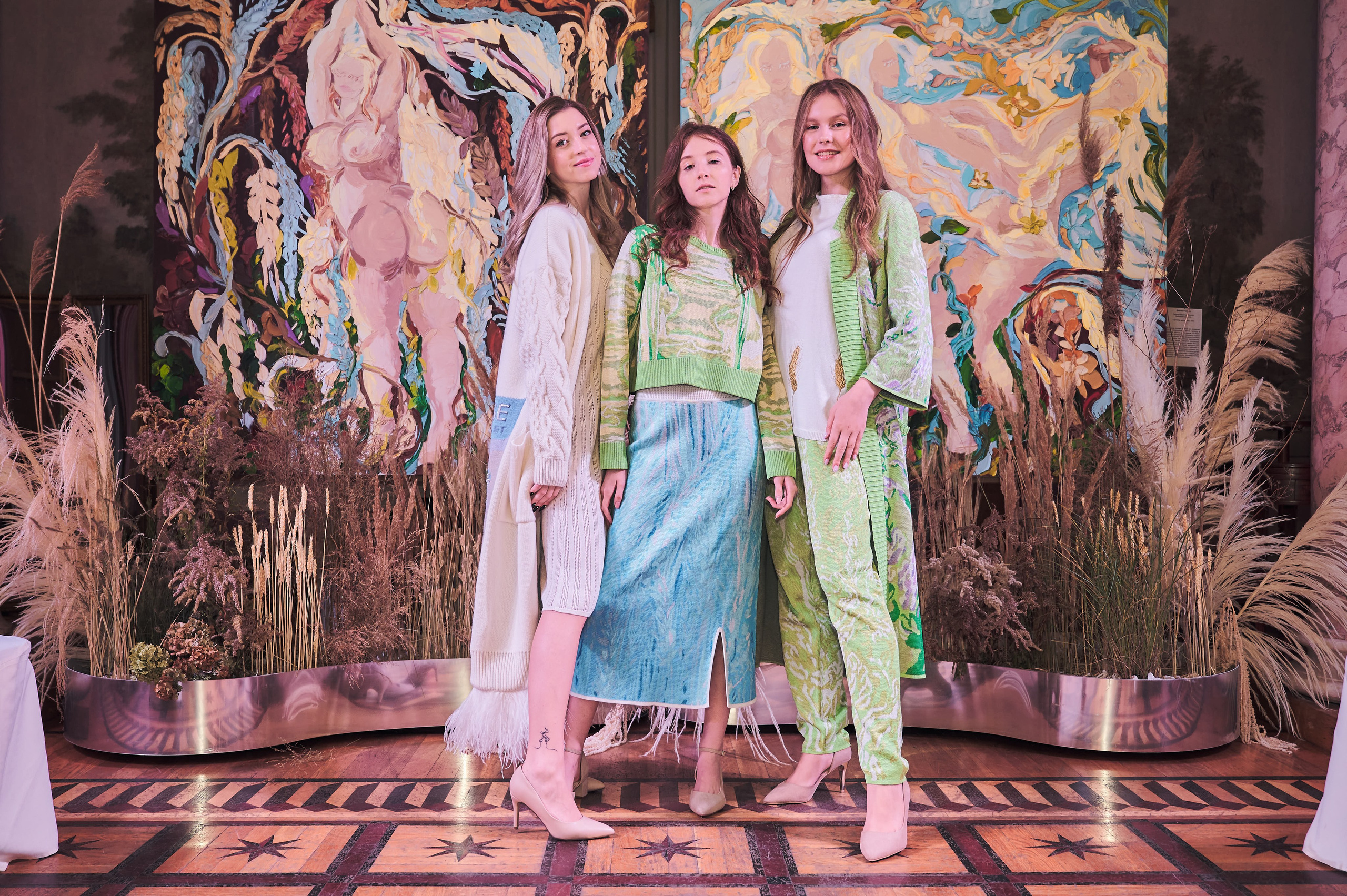 21.09.22 Люблино — Показ коллекции платьев. Никита Хохловский фото и видео продакшн