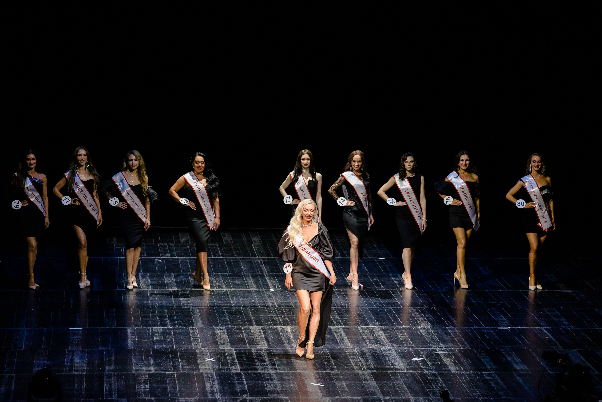 Репортажная съёмка. Свадебный фотограф в Иваново Гитарина Черняева