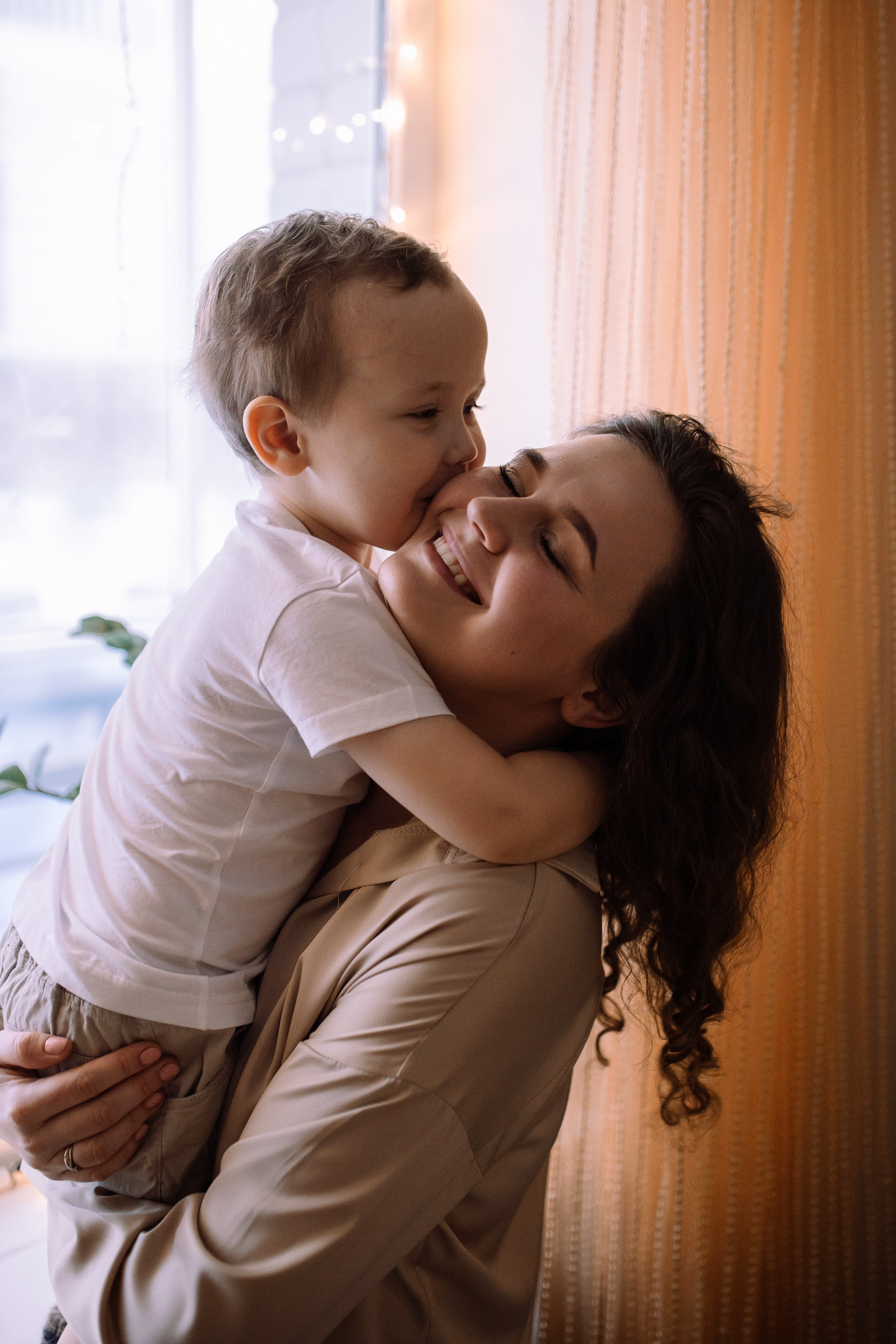 Мария с семьей. Семейный фотограф Трусова Евгения в Екатеринбурге
