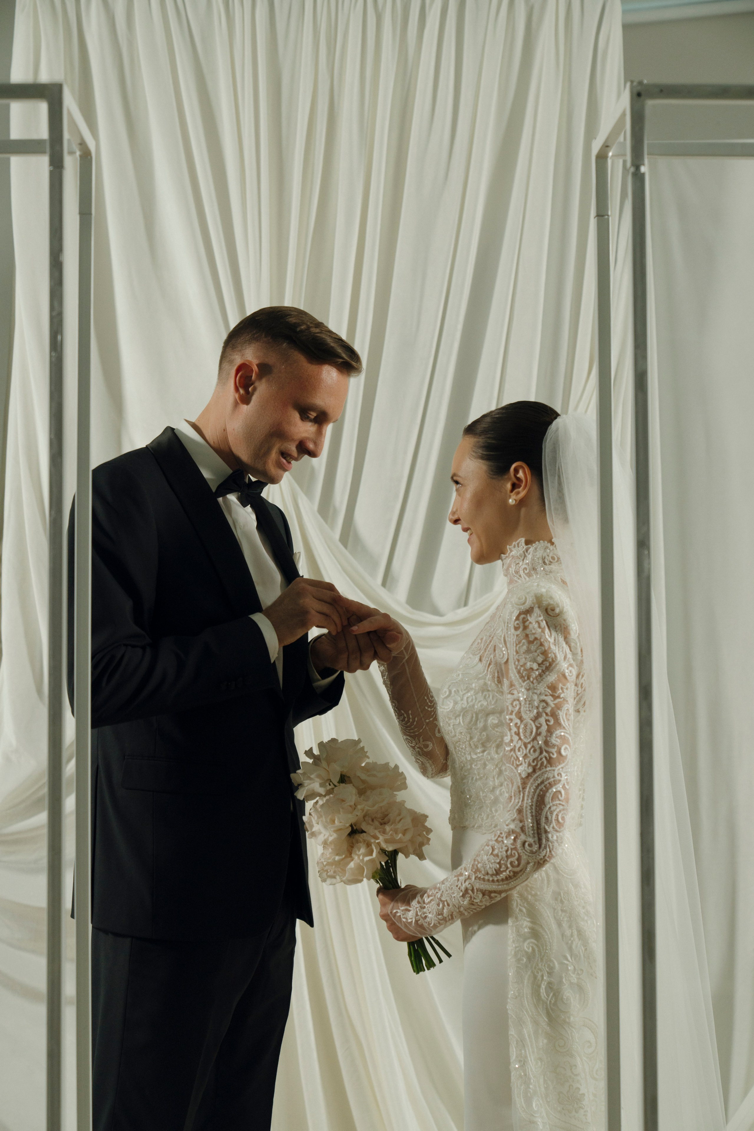 Любовь насквозь видно. Свадебный фотограф Наташа Брифли