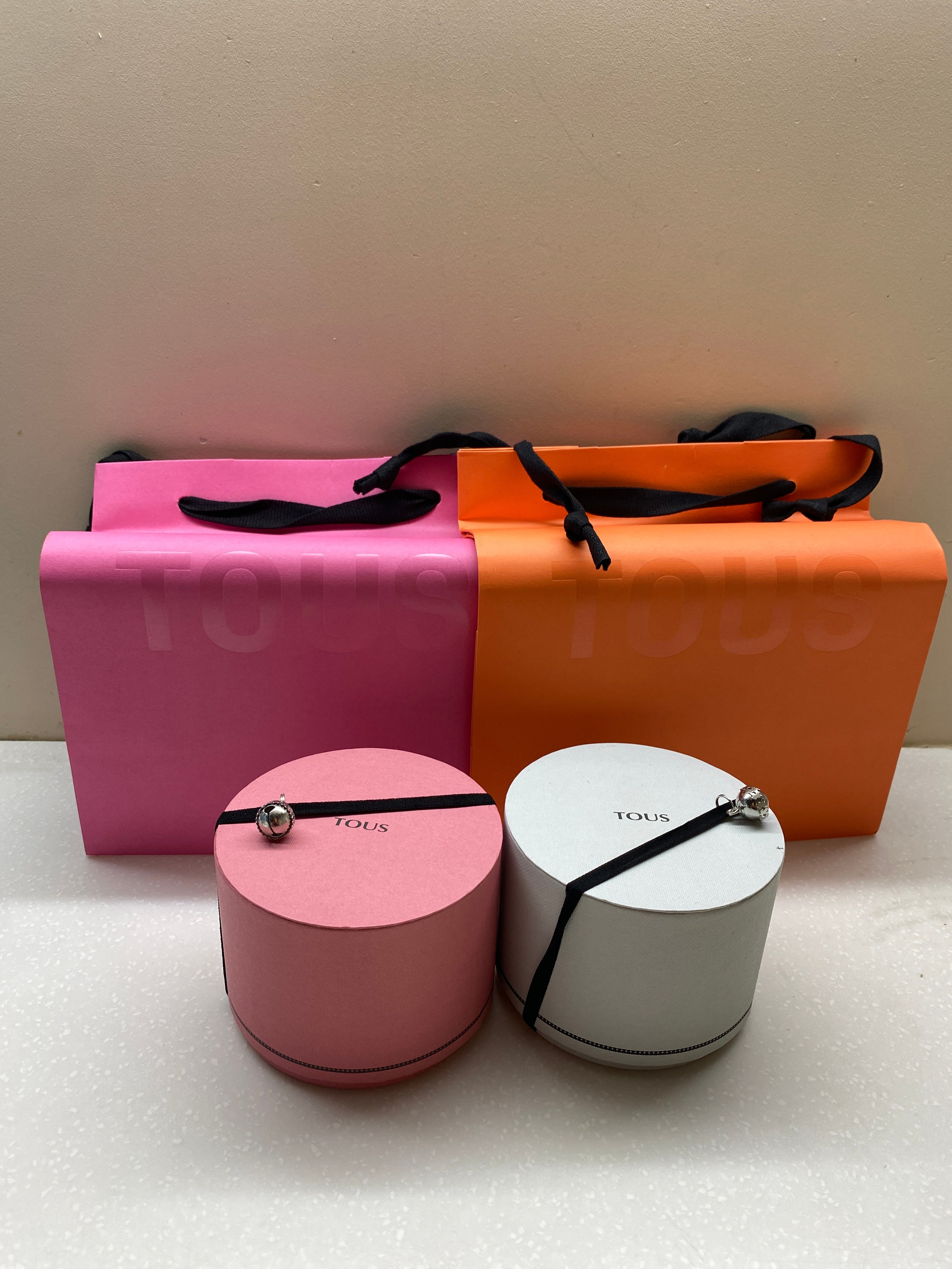 Аксессуары и украшения. Ваш байер во Франции