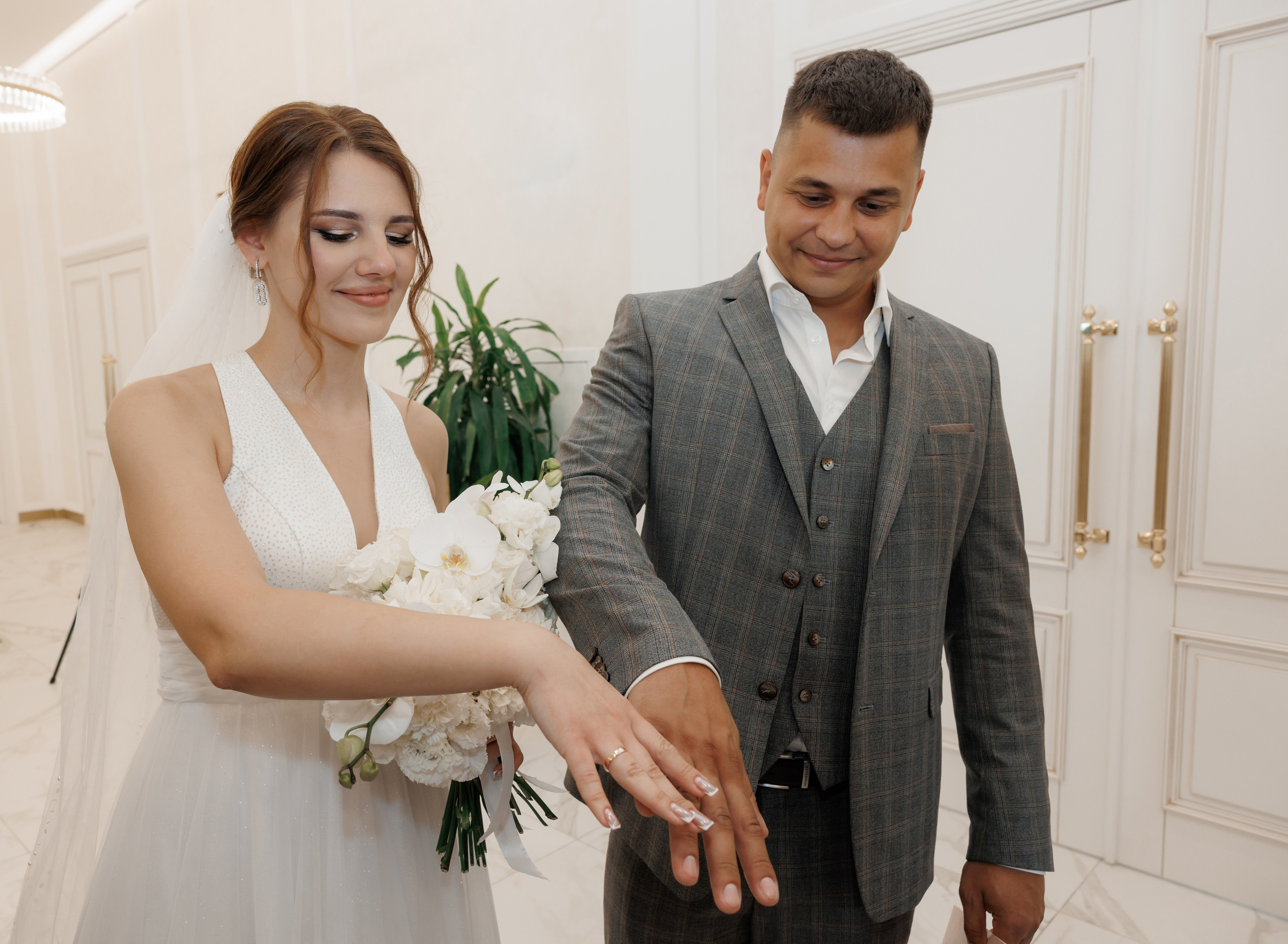 ЗАГС Бутово и Остафьево. Свадебный и репортажный фотограф (Москва, Королев и другие)