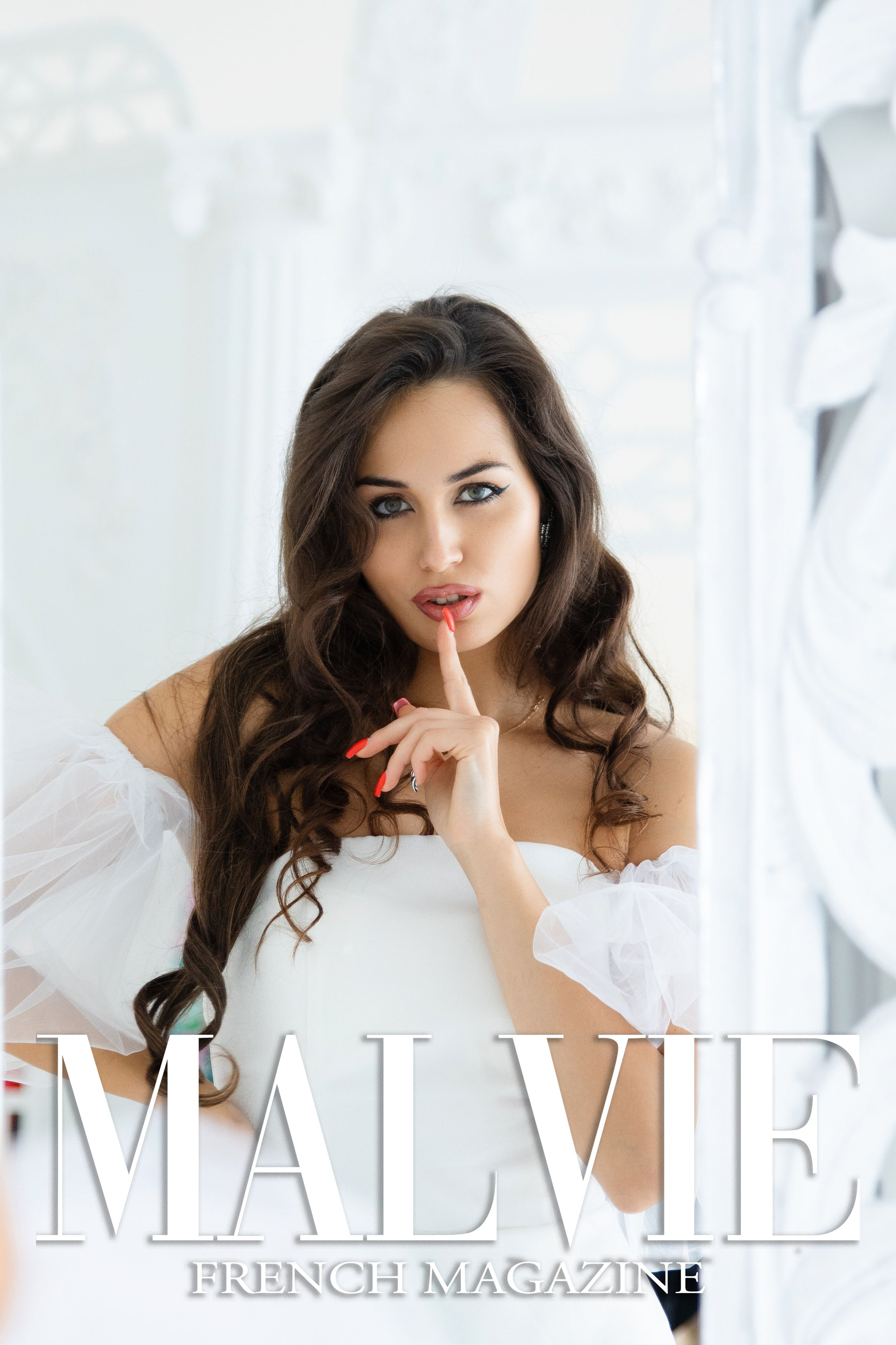 Tenderness for MALVIE Franch Magazine 2024. Фотограф в Москве Яна Полосина