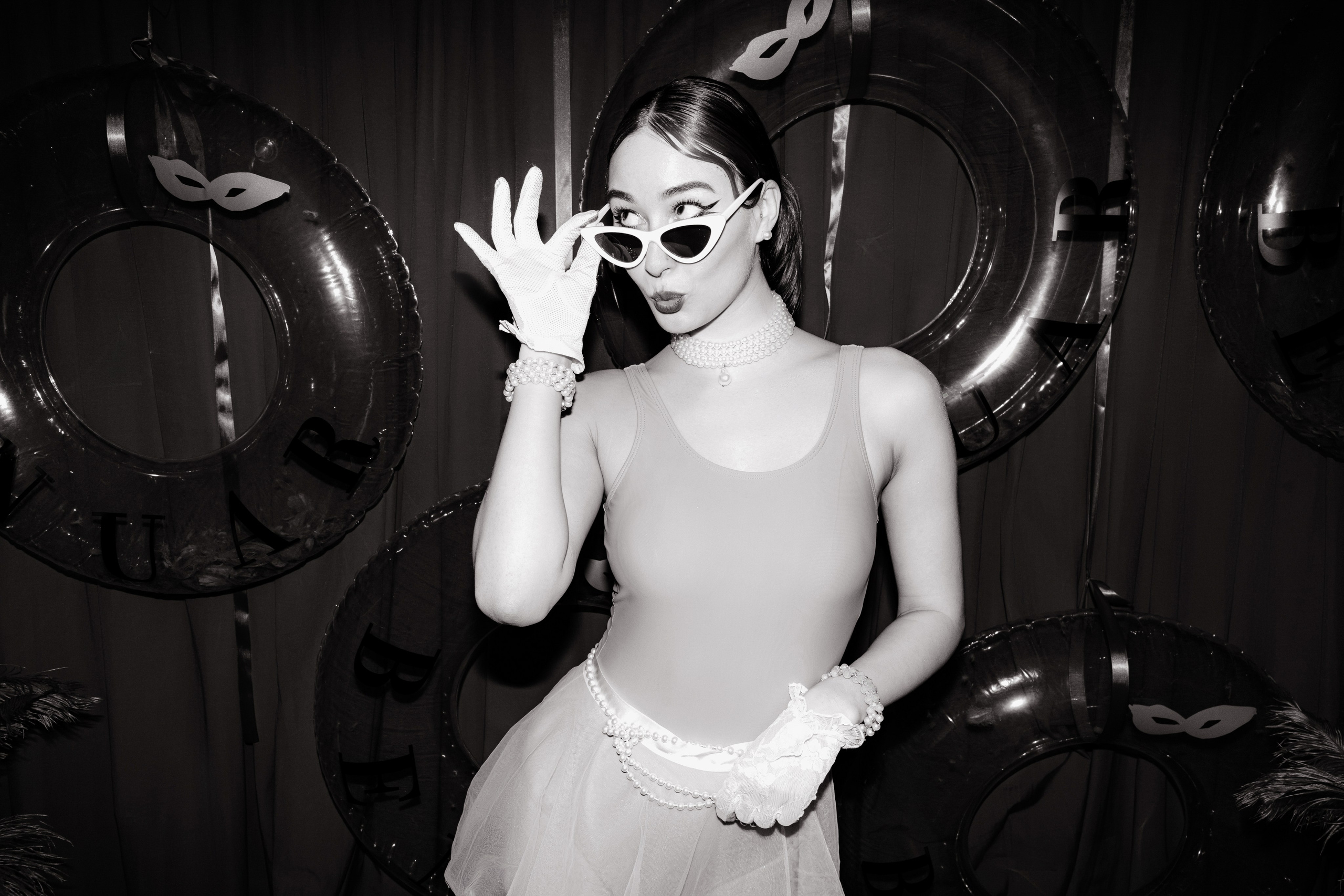 12 февраля (BENUAR Pool Party). BENUAR Restaurant