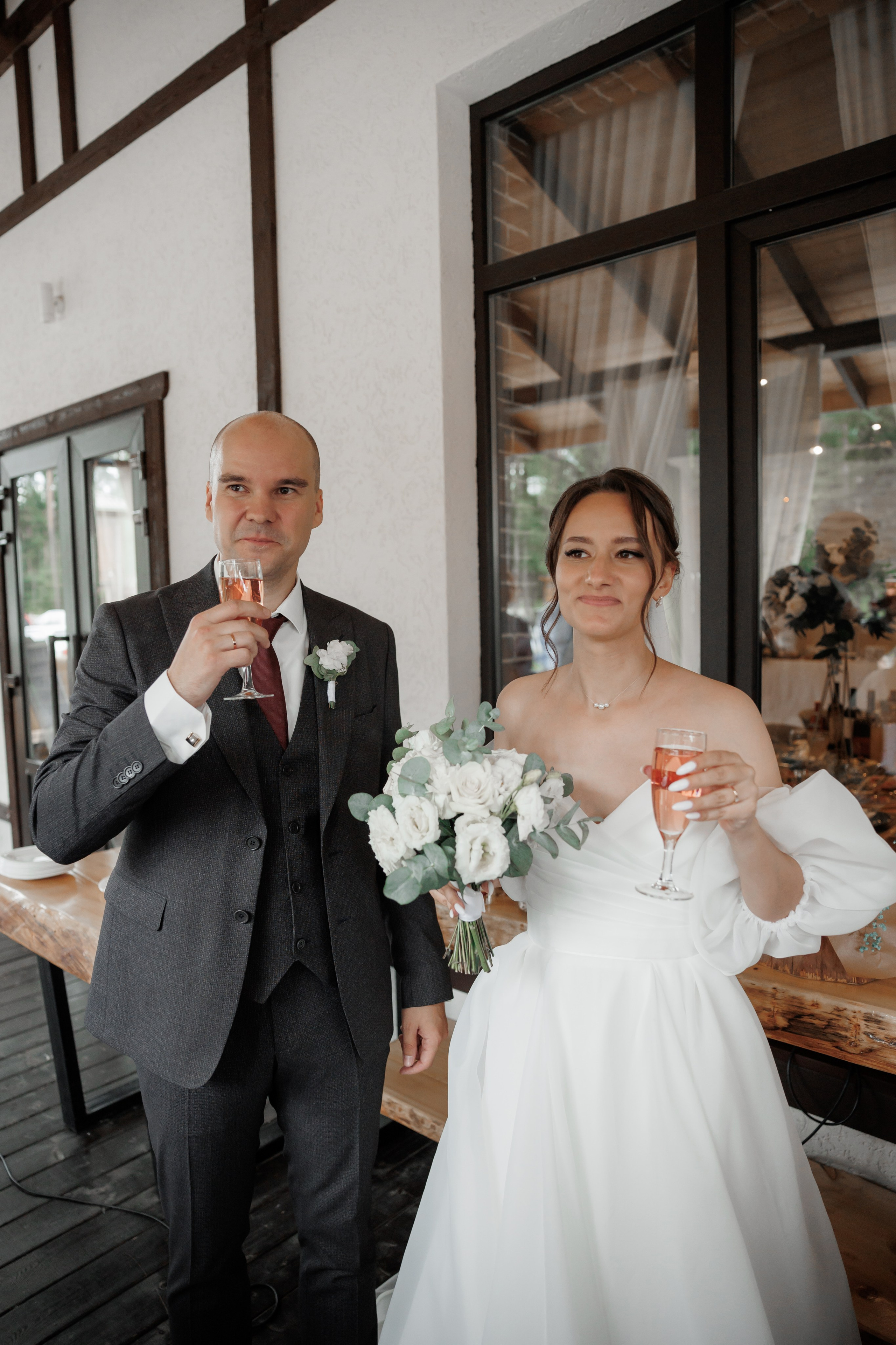 Полина и Дмитрий, загородный клуб «Барин», ЗАГС в г. Пушкино. Свадебный и репортажный фотограф (Москва, Королев и другие)