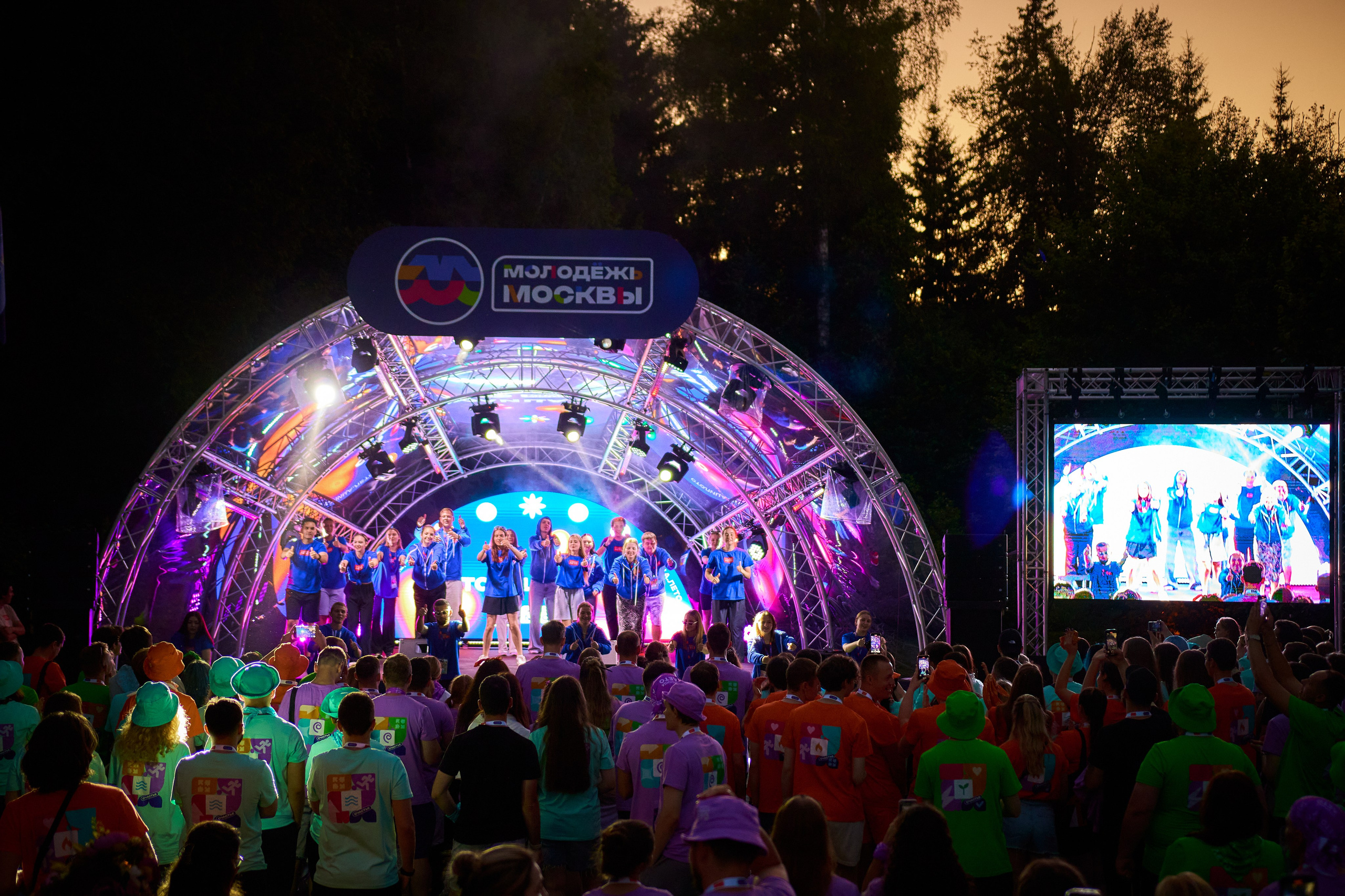 Столица.Лето 2025. Шилов Арсений — репортажный фотограф в Москве