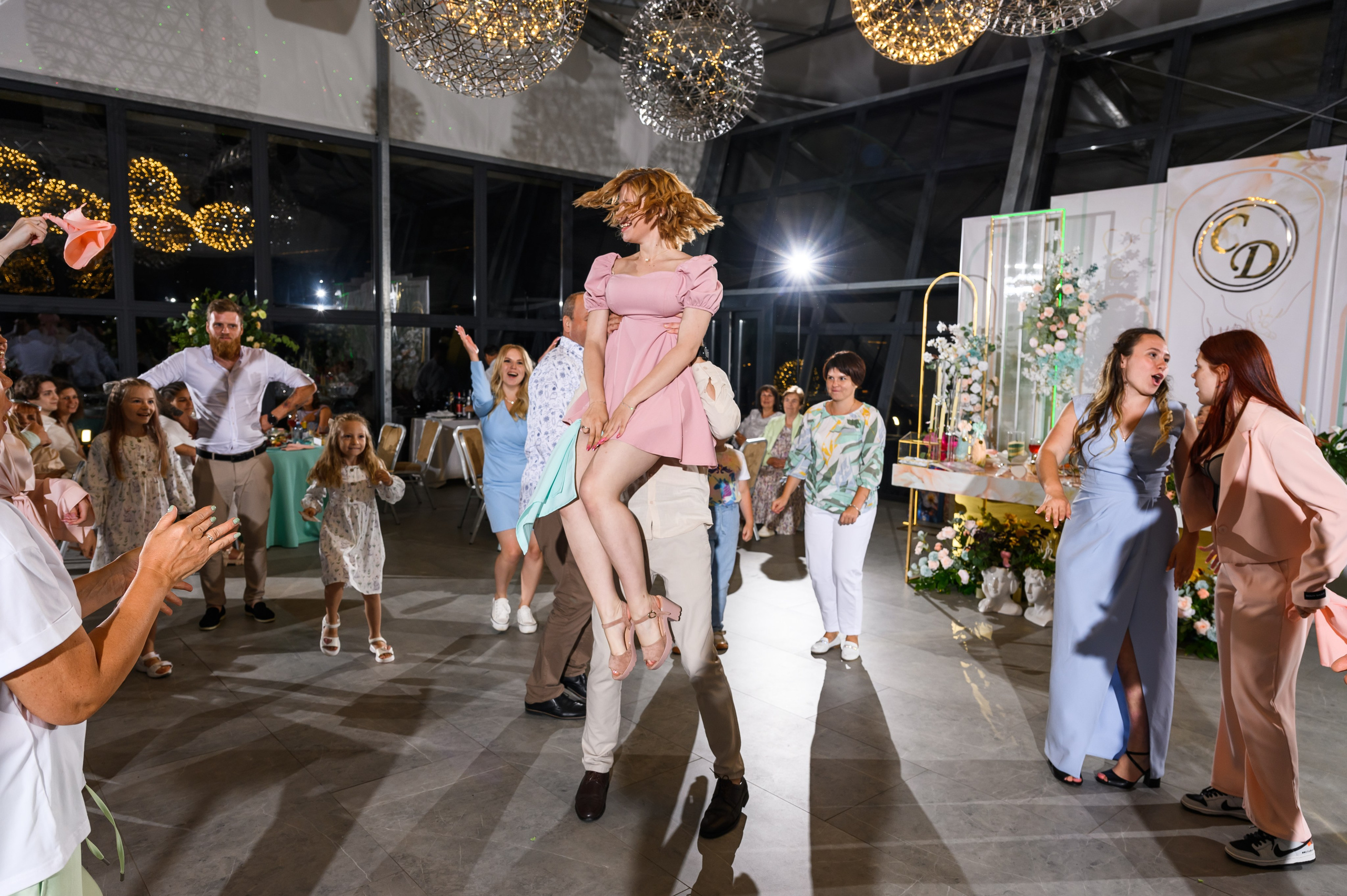 Свадебная фотосессия Загородный клуб Артиленд. Свадебный фотограф Москва Юрий Кульман