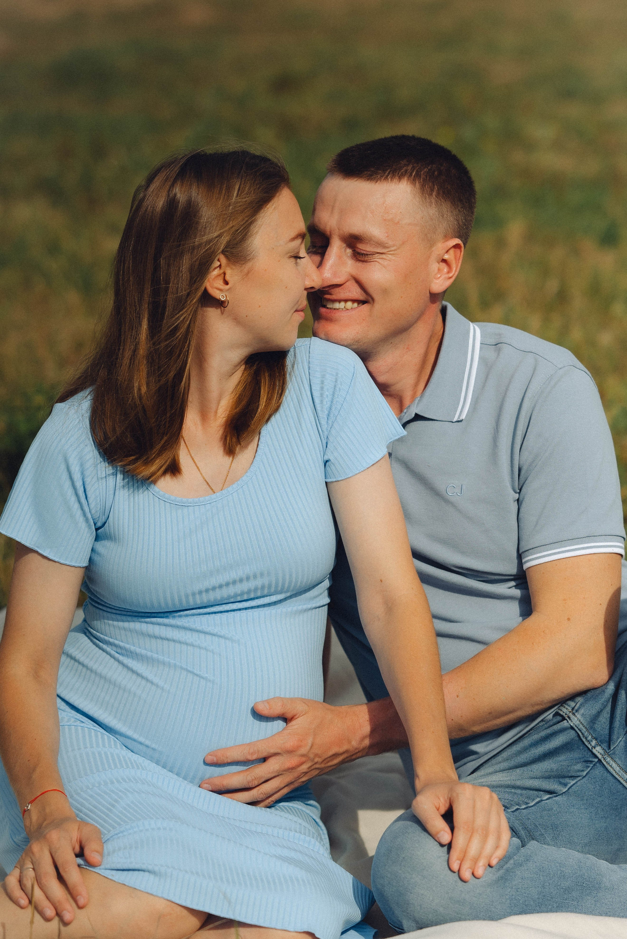 У дерева. Портретный и семейный фотограф в Екатеринбурге Мишина Татьяна