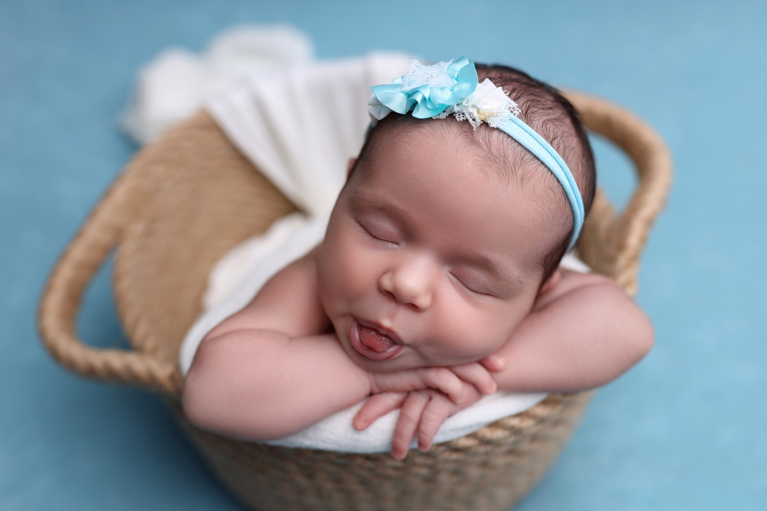 Newborn девочки. Фотограф новорожденных Модяева Ирина