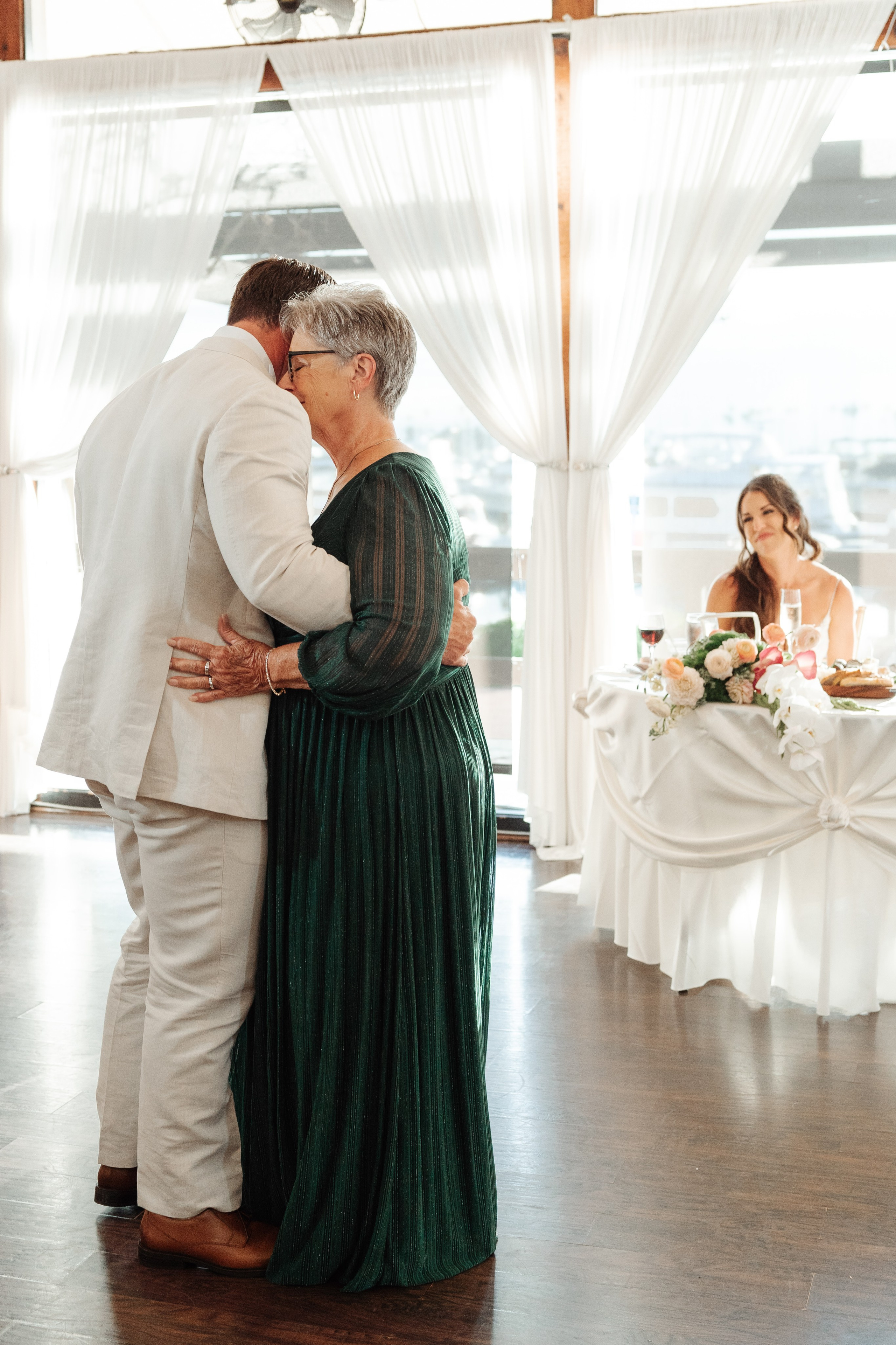 2025-08-16_BryanAmber. Ретушер Зенькевич Света