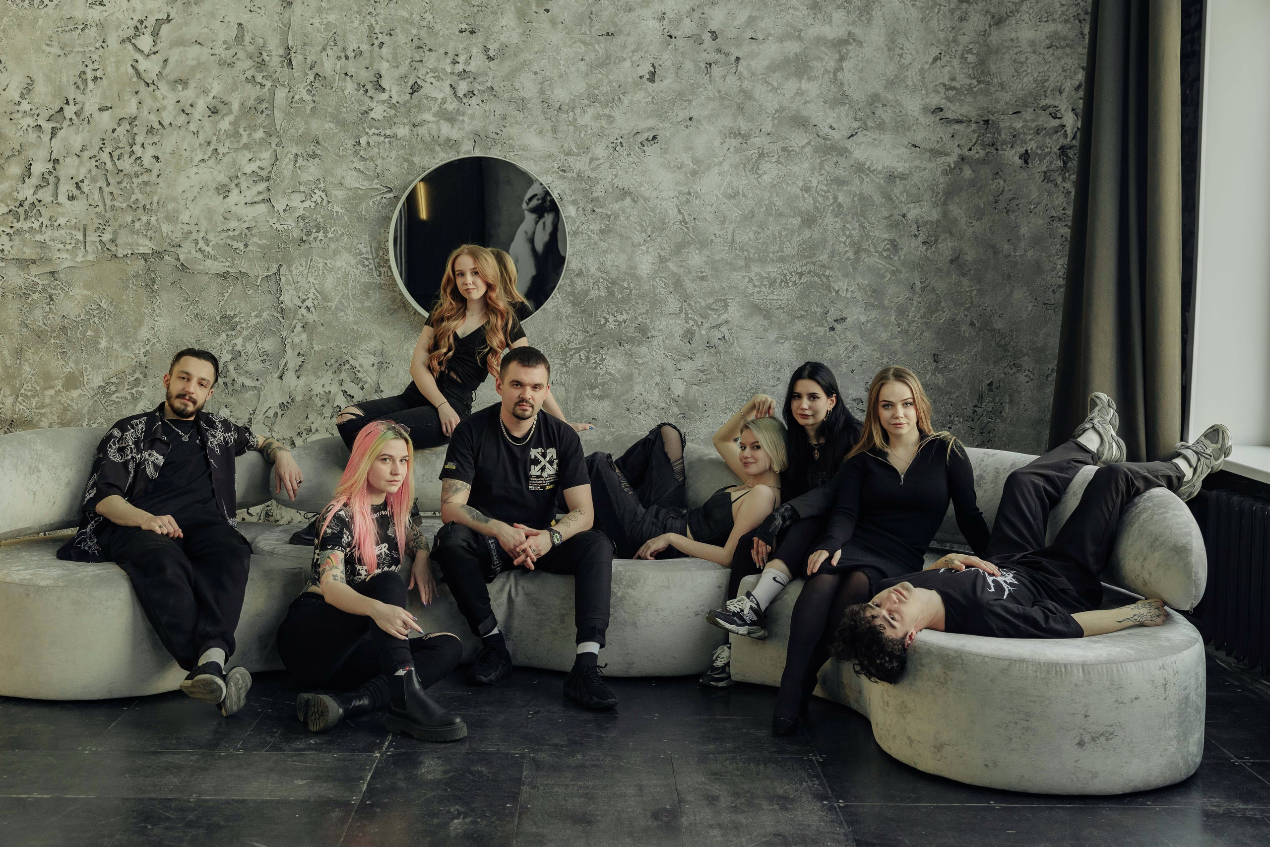 Коллективная фотосессия для мастеров тату-салона «Бить-Колотить». Алексей Шаров — свадебный и репортажный фотограф в Нижнем Новгороде